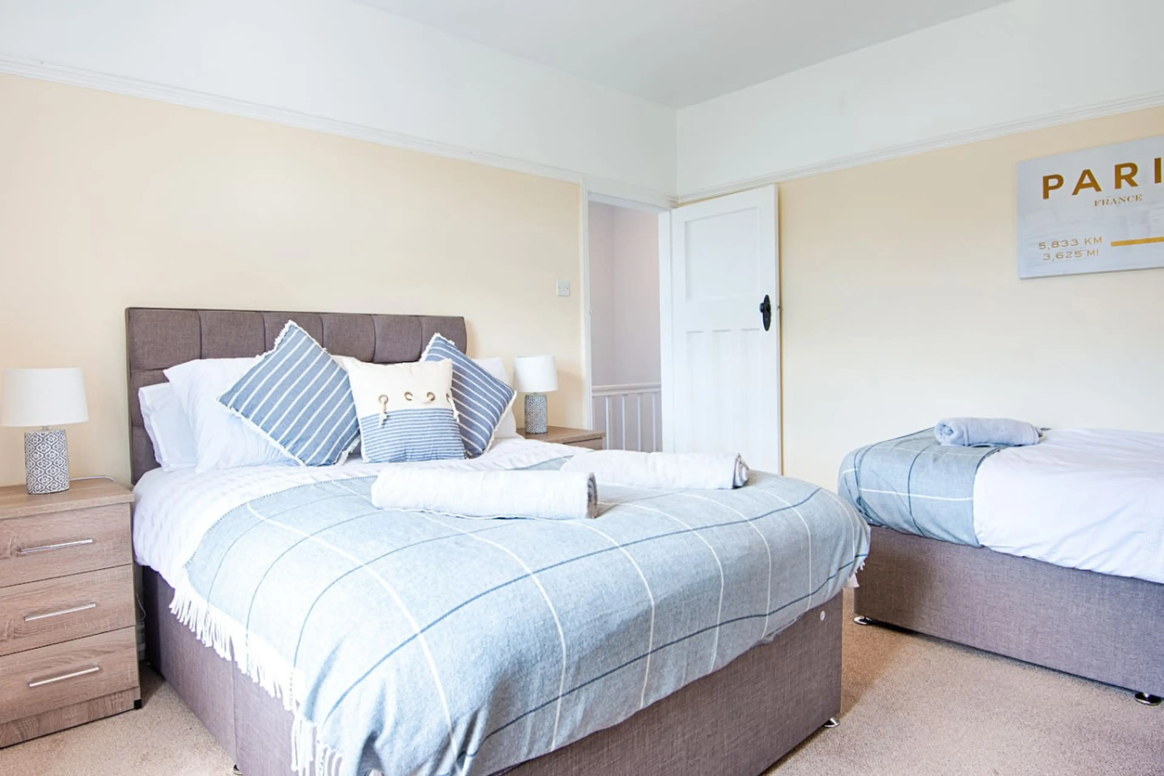 1013 Carmarthen Road - Image 11