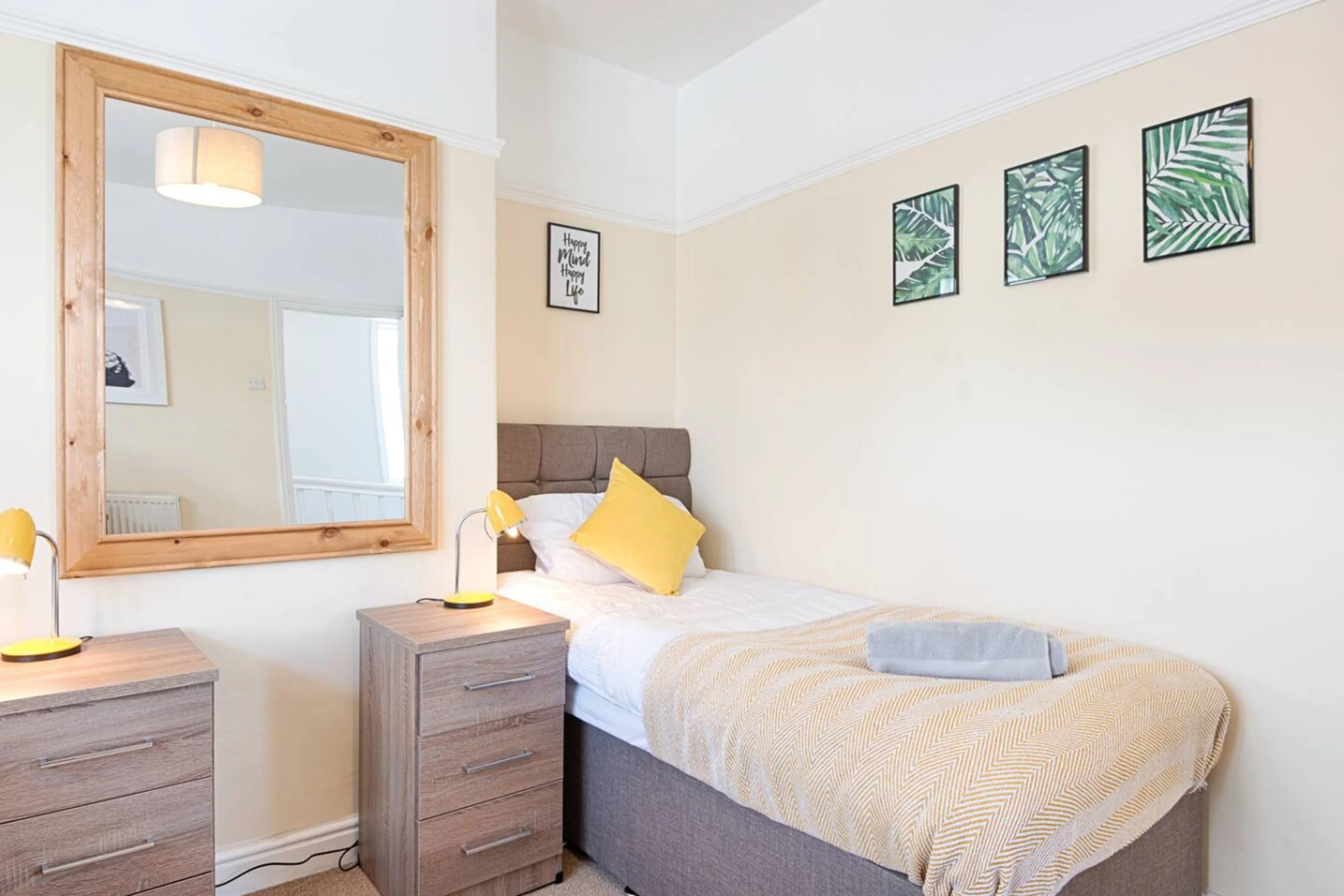 1013 Carmarthen Road - View 4