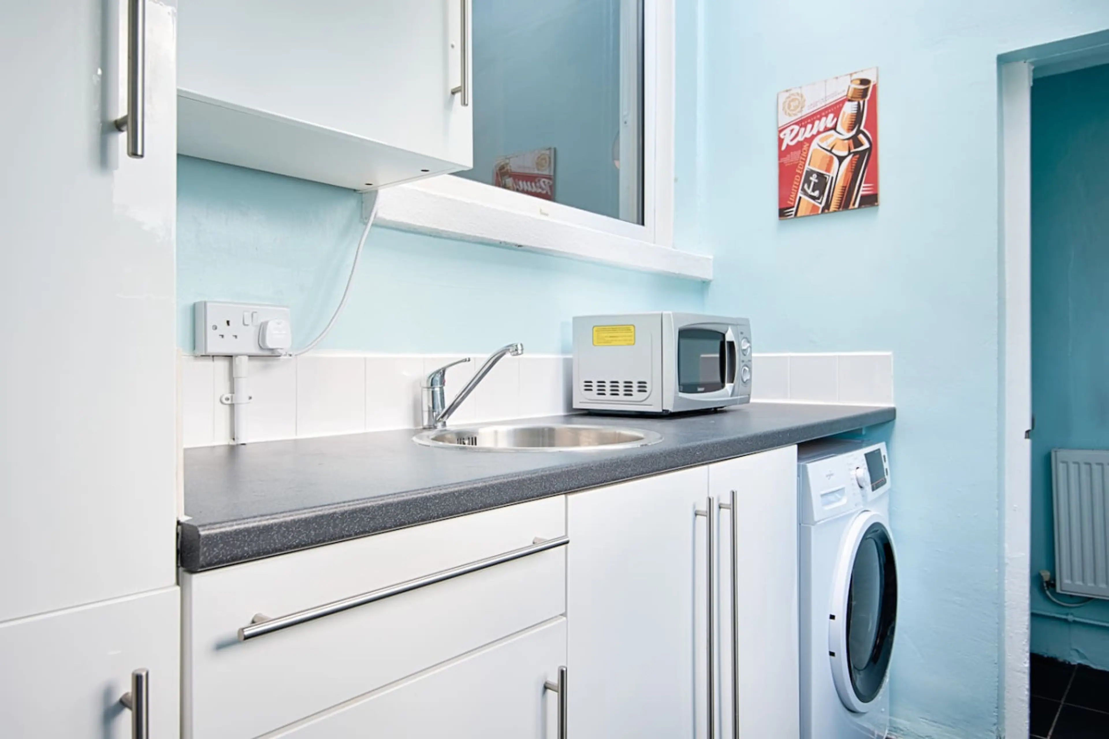 1013 Carmarthen Road - Image 15