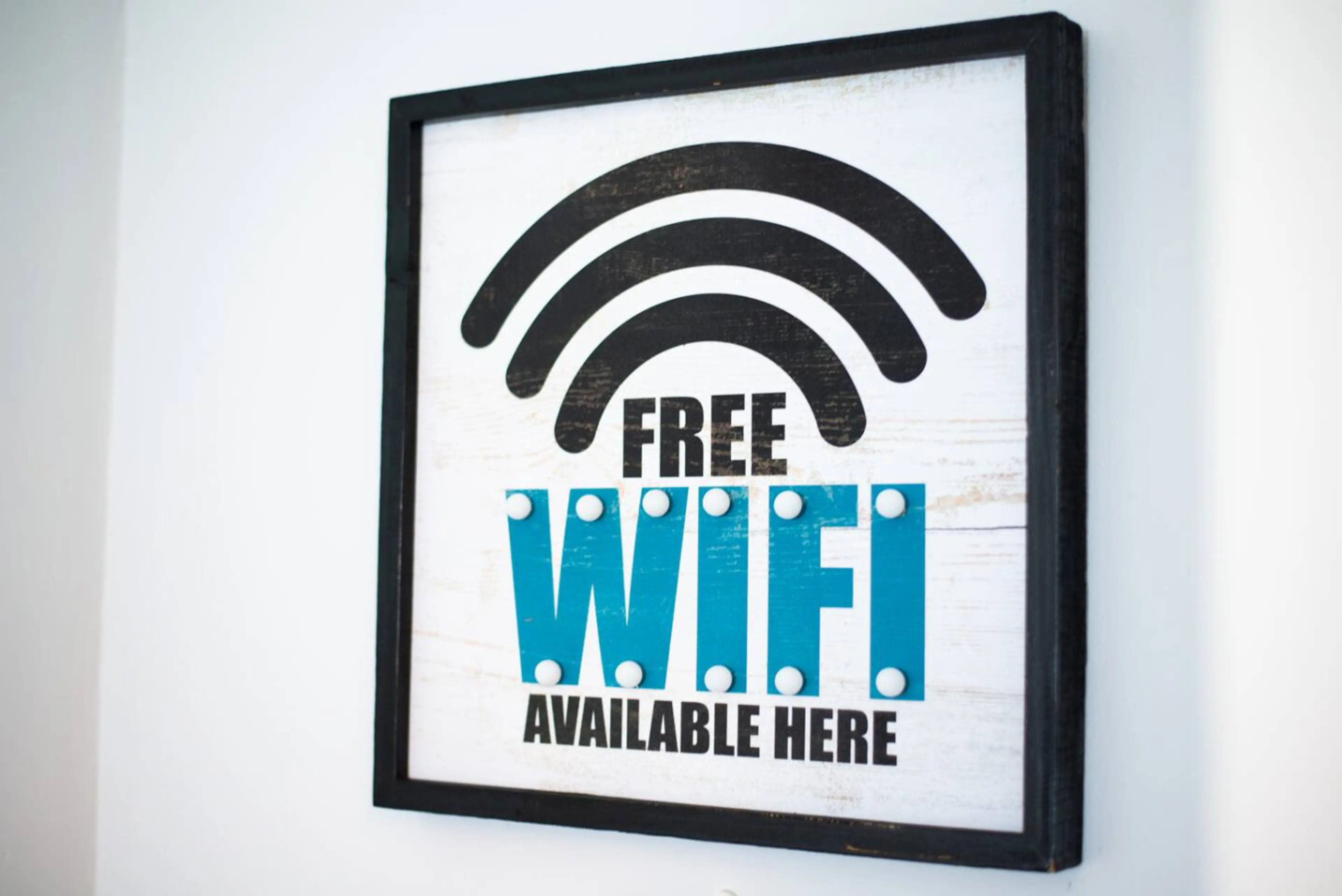 1013 Carmarthen Road - Image 27