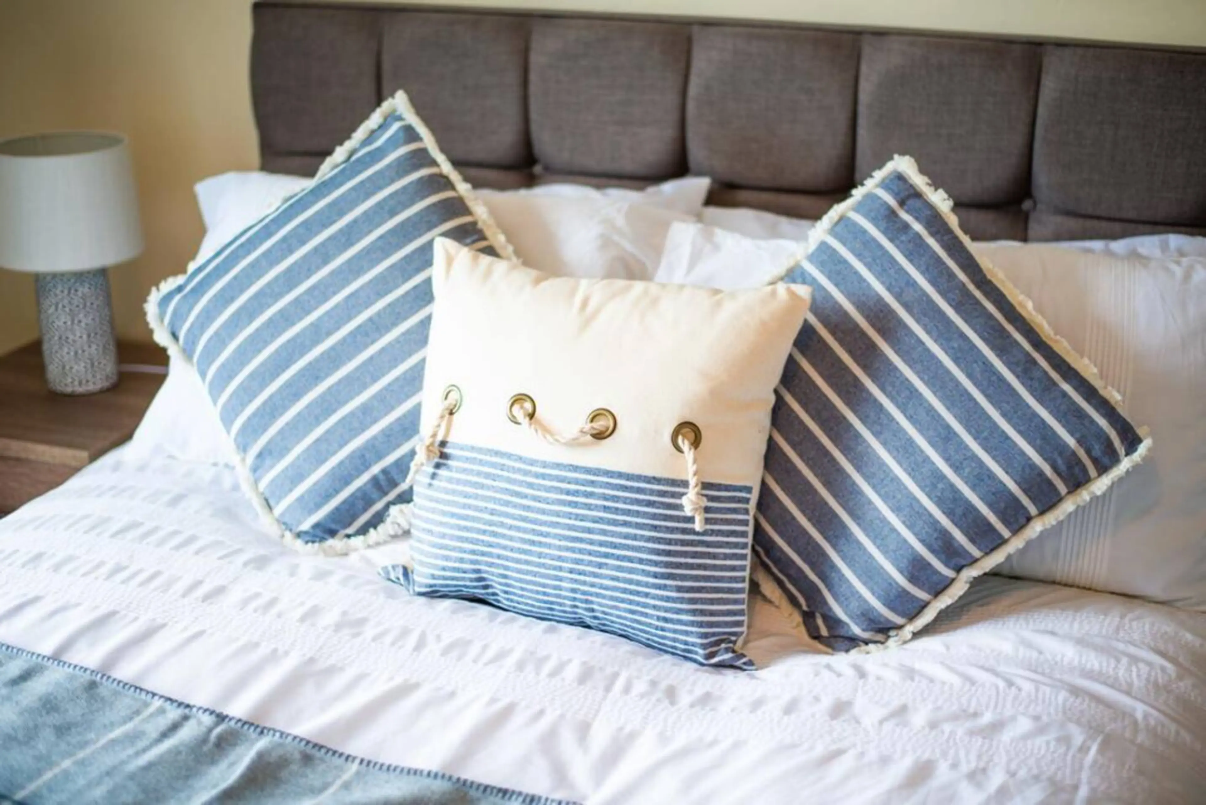 1011 Carmarthen Road - Image 12