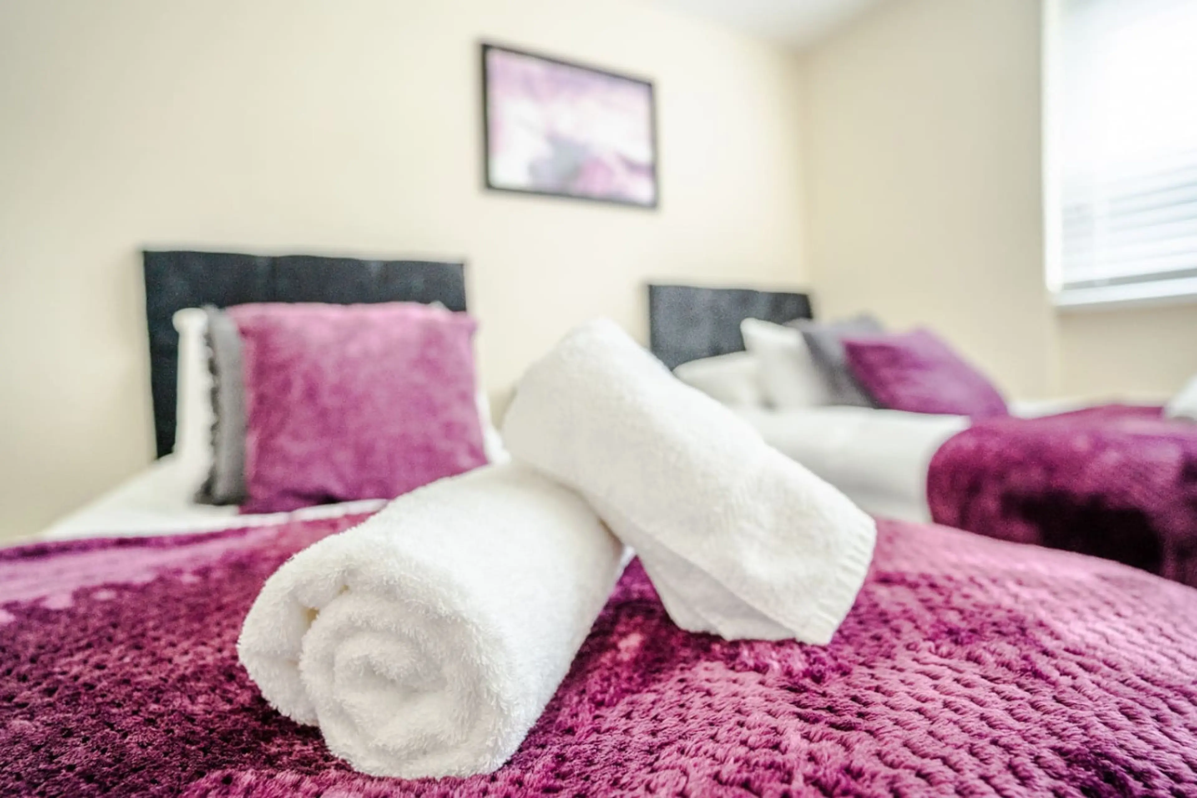 35 Heol Y Twyn - Image 1