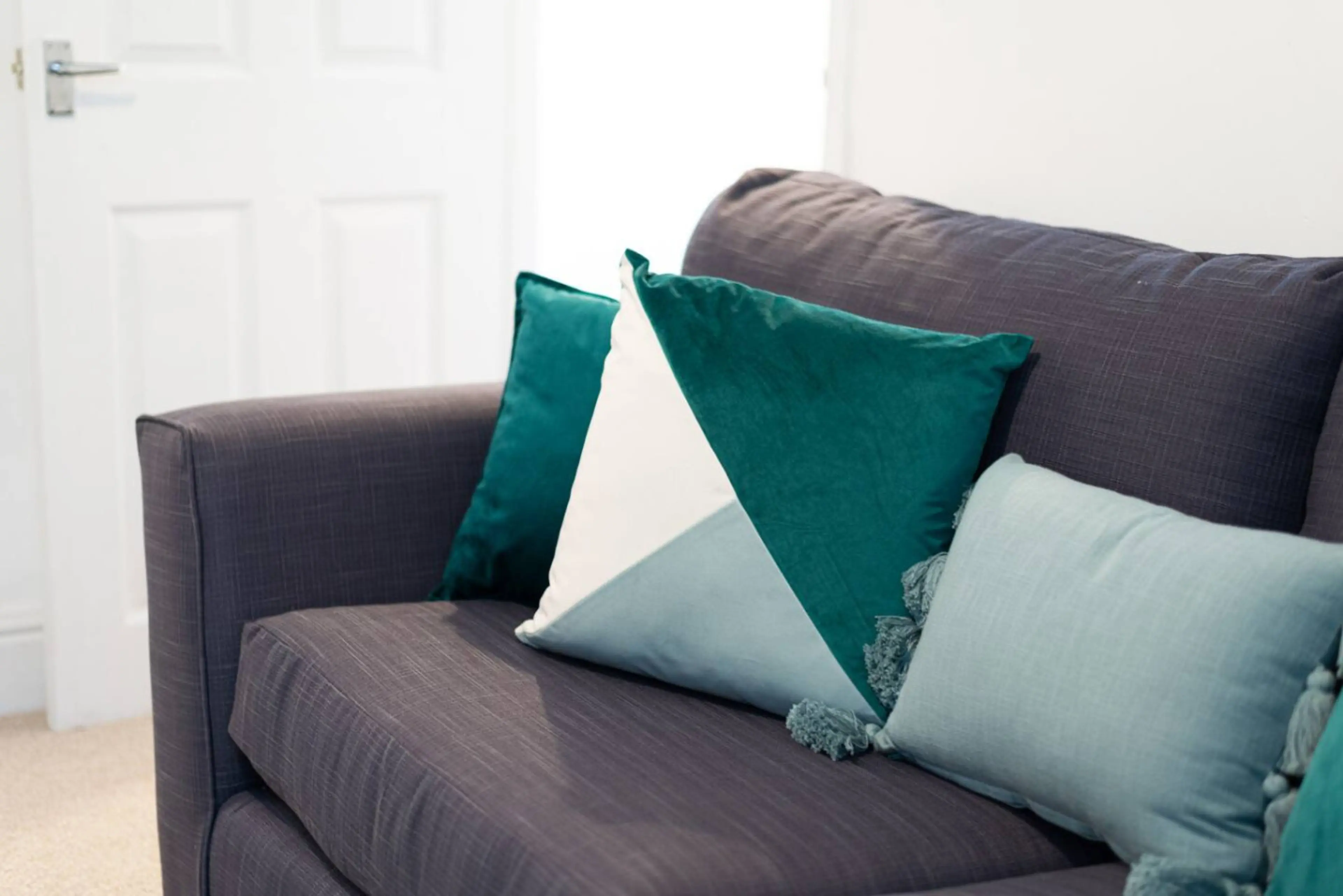 17 Bartley Terrace - Image 33