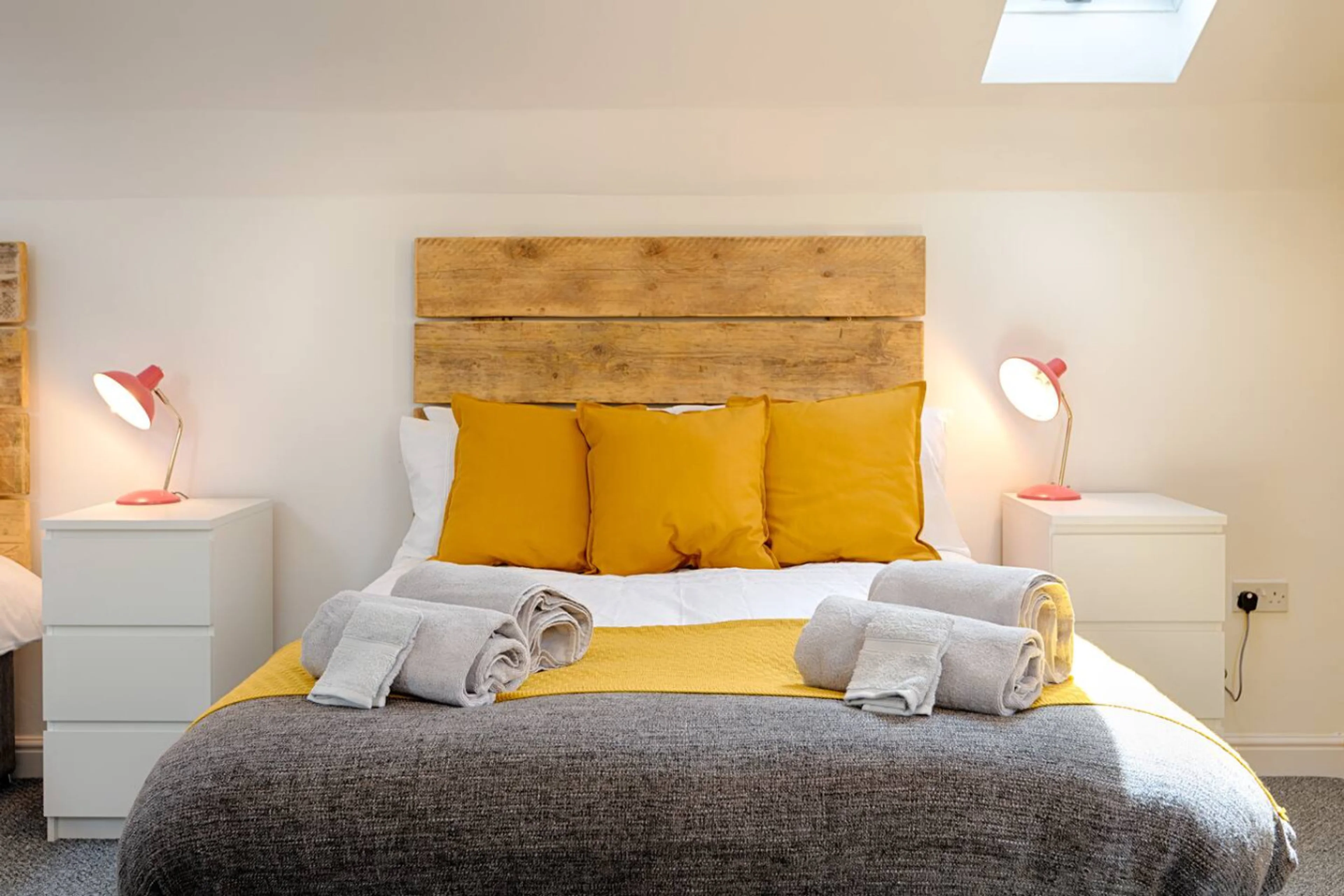 72A Ysgol Street - Main view