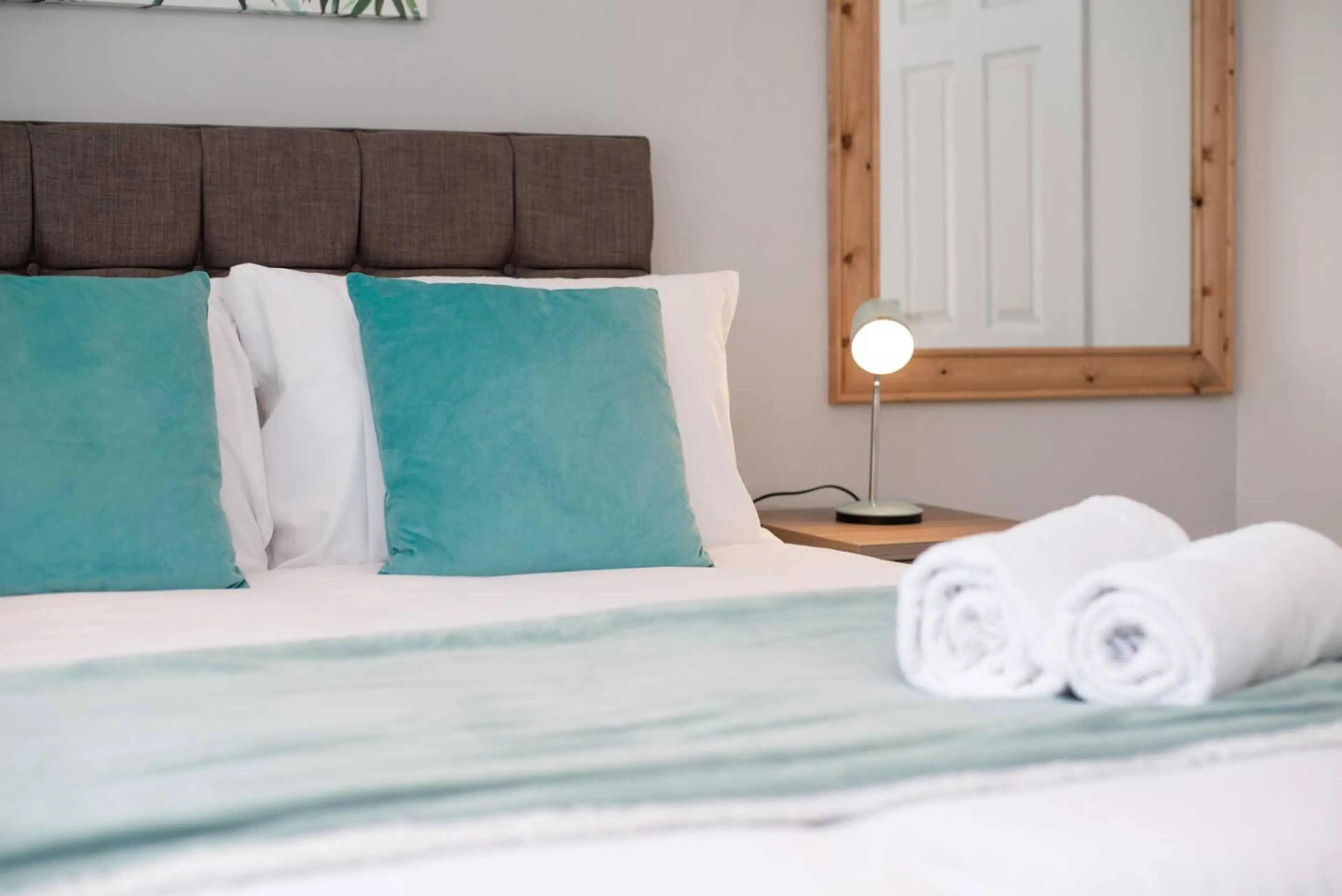 51 Pleasant Street - Image 2