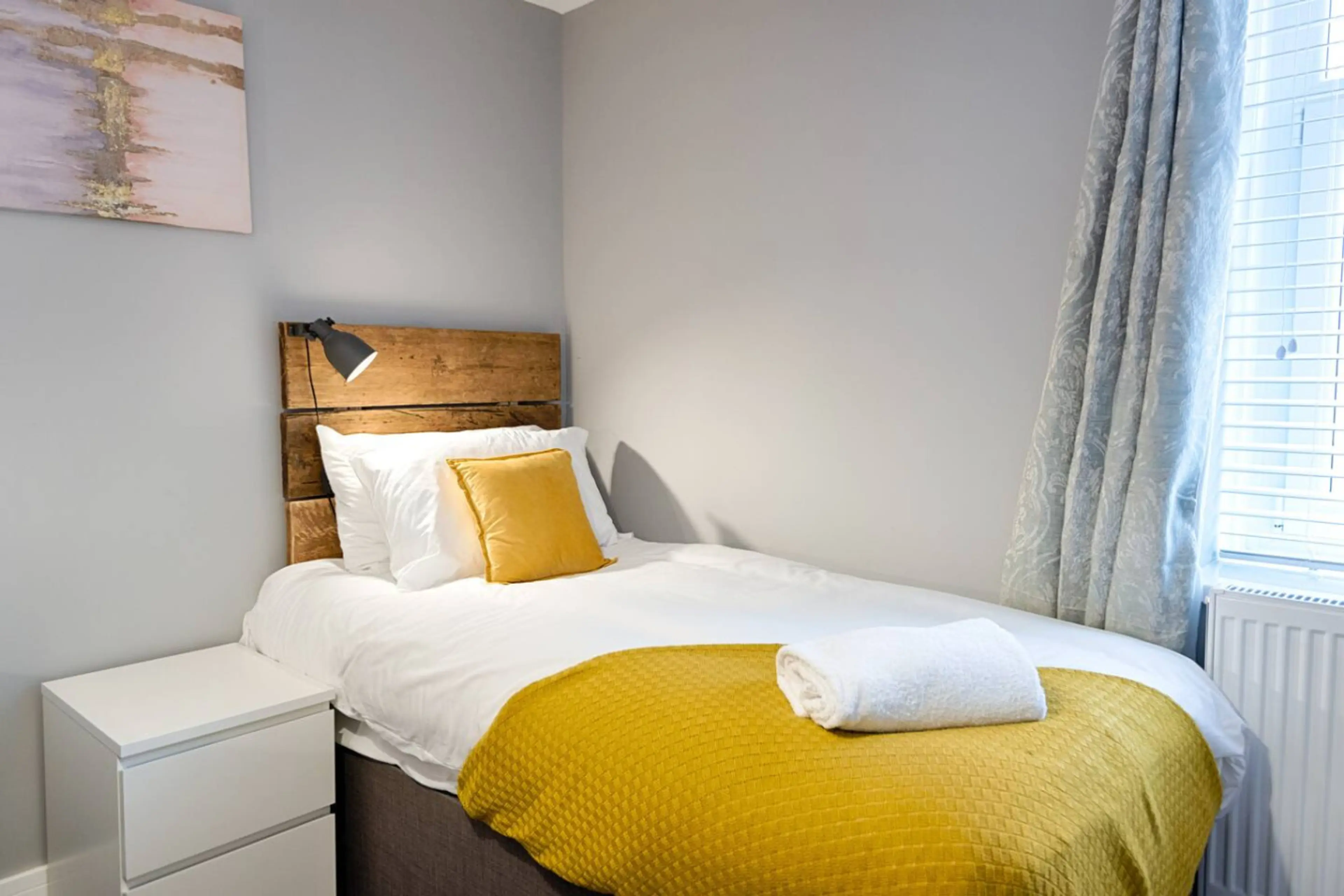 Murray Street Flat 1 - Image 9