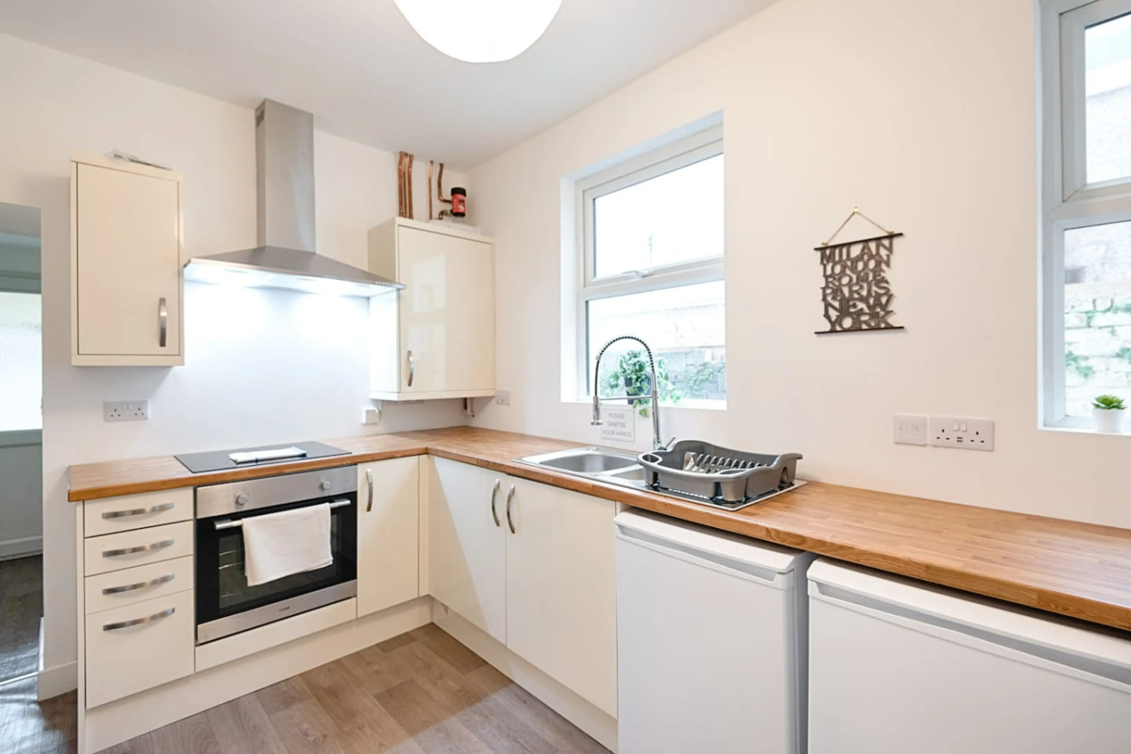 6 Gwendoline Street - Image 8