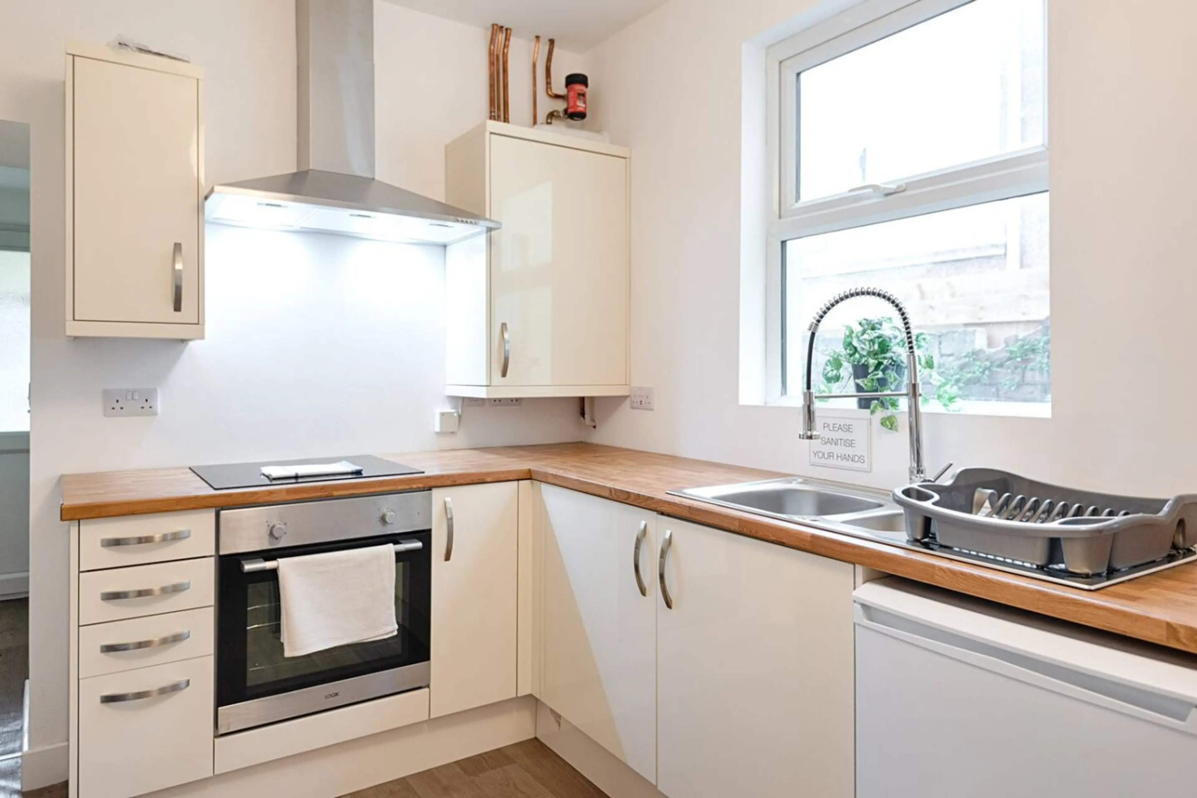 6 Gwendoline Street - Image 7