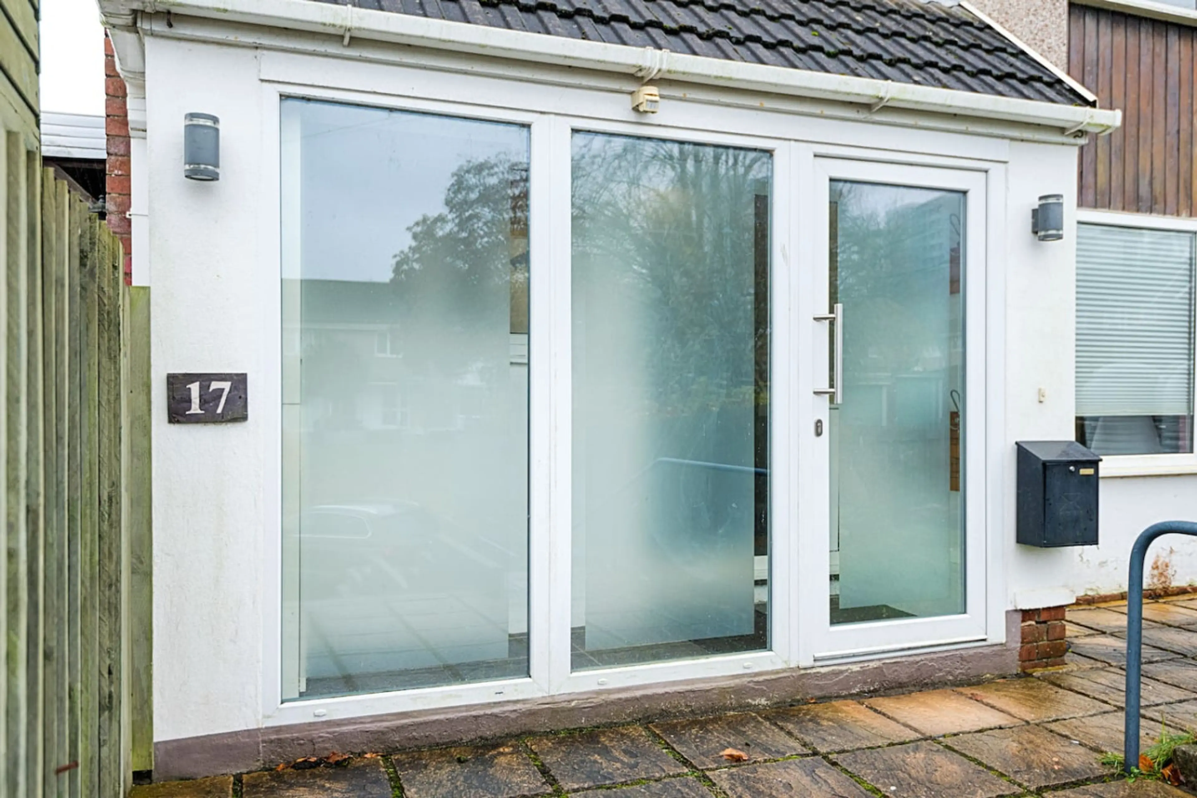 17 Laurel Place - Image 30