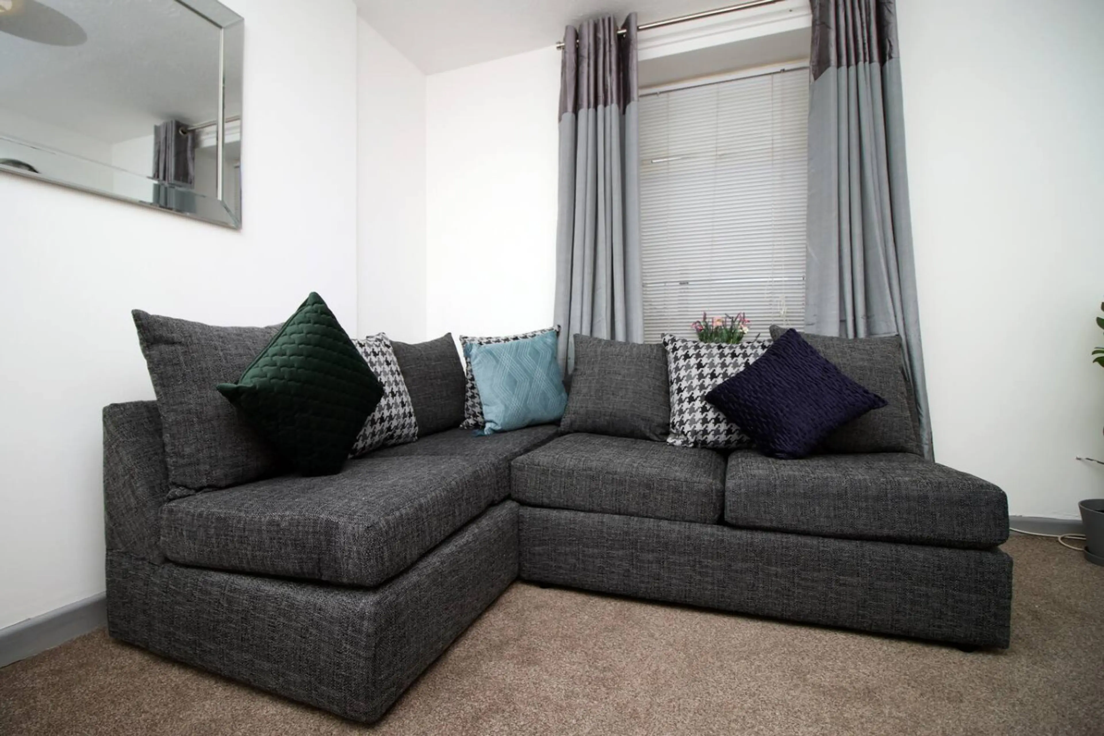 1 Hill Street - Image 35