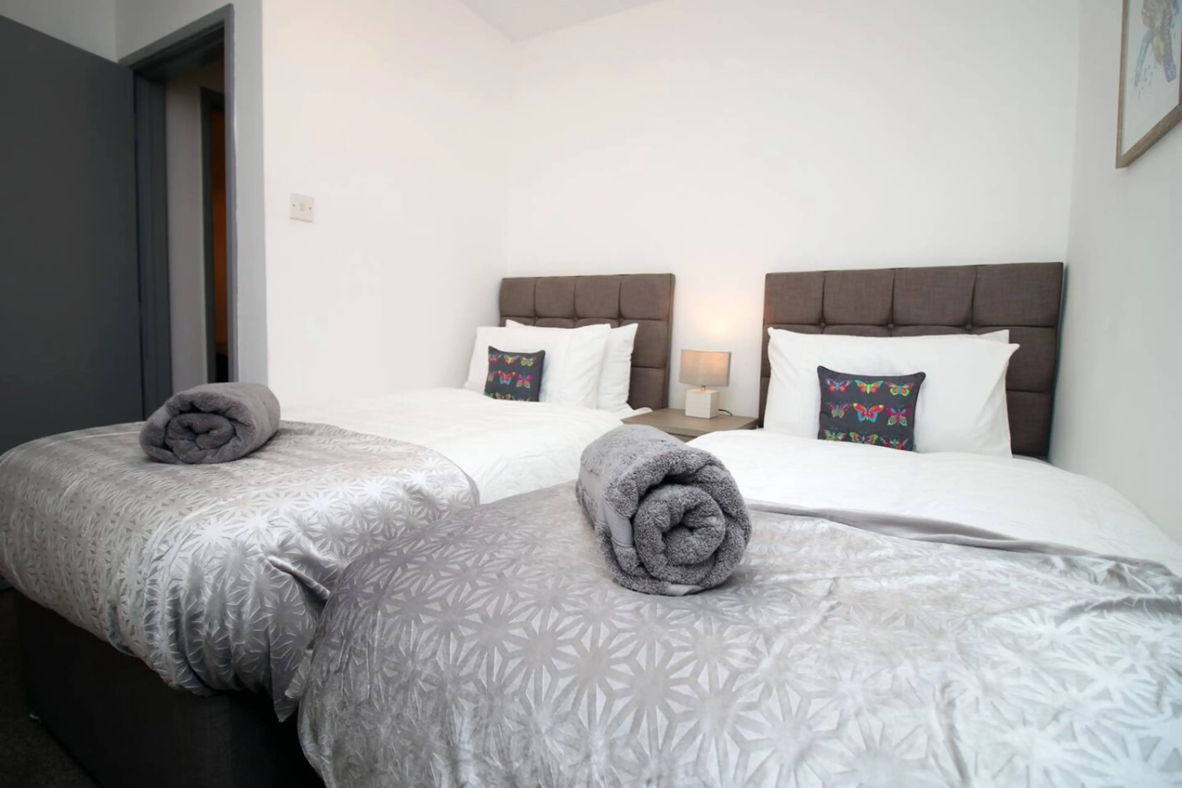 1 Hill Street - Image 24