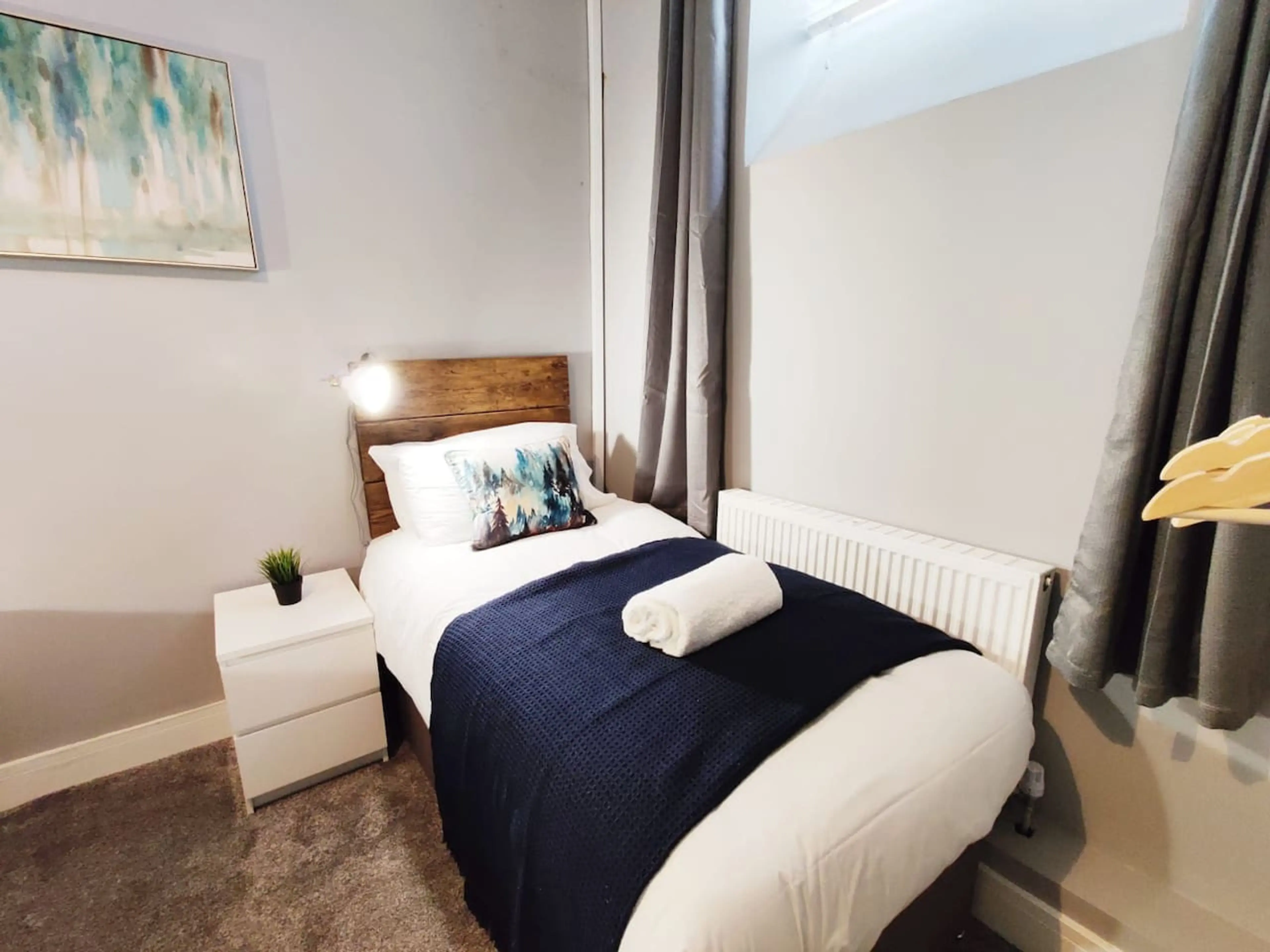 Murray Street Flat 3 - Image 12