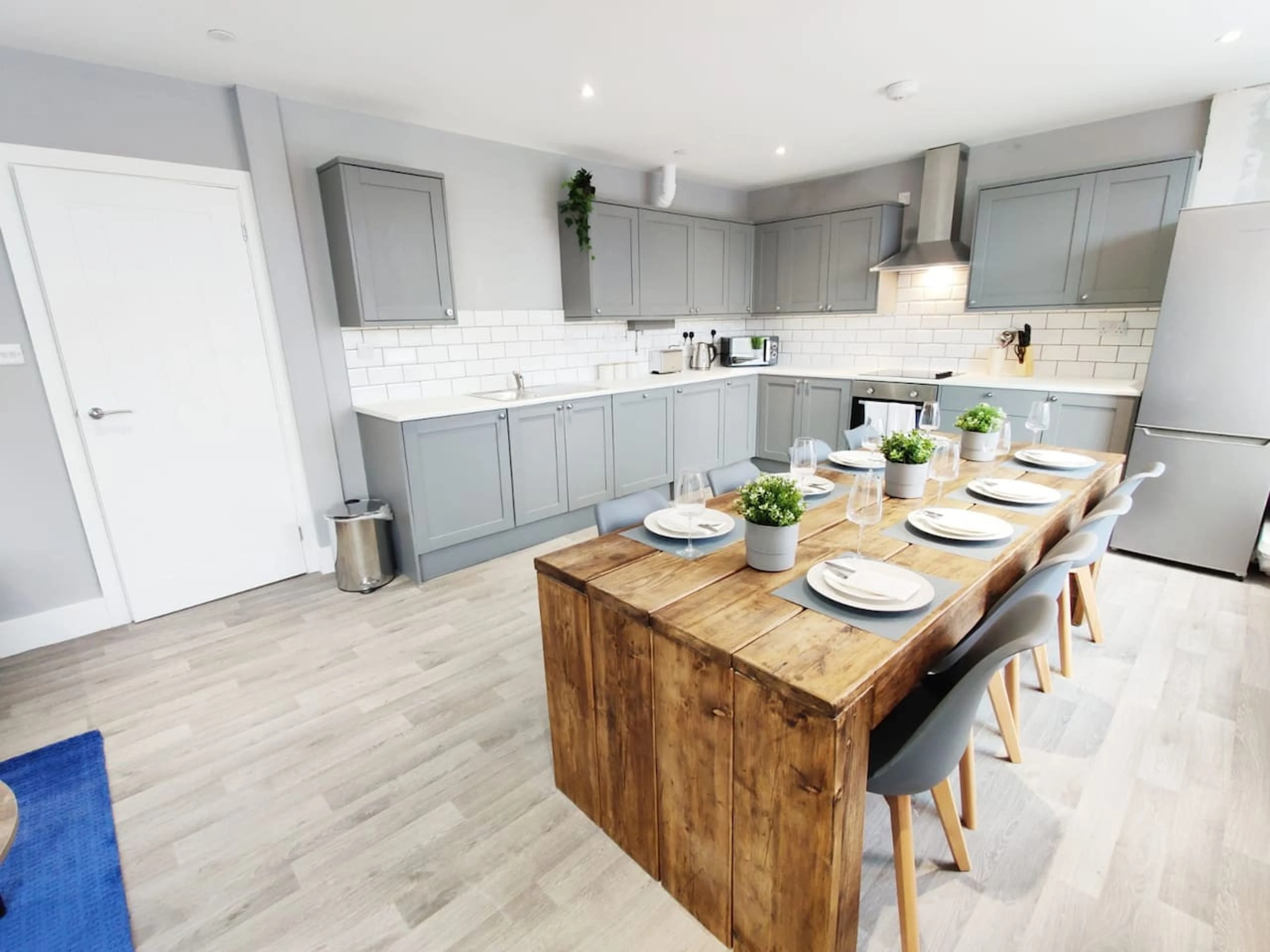 Murray Street Flat 3 - View 2