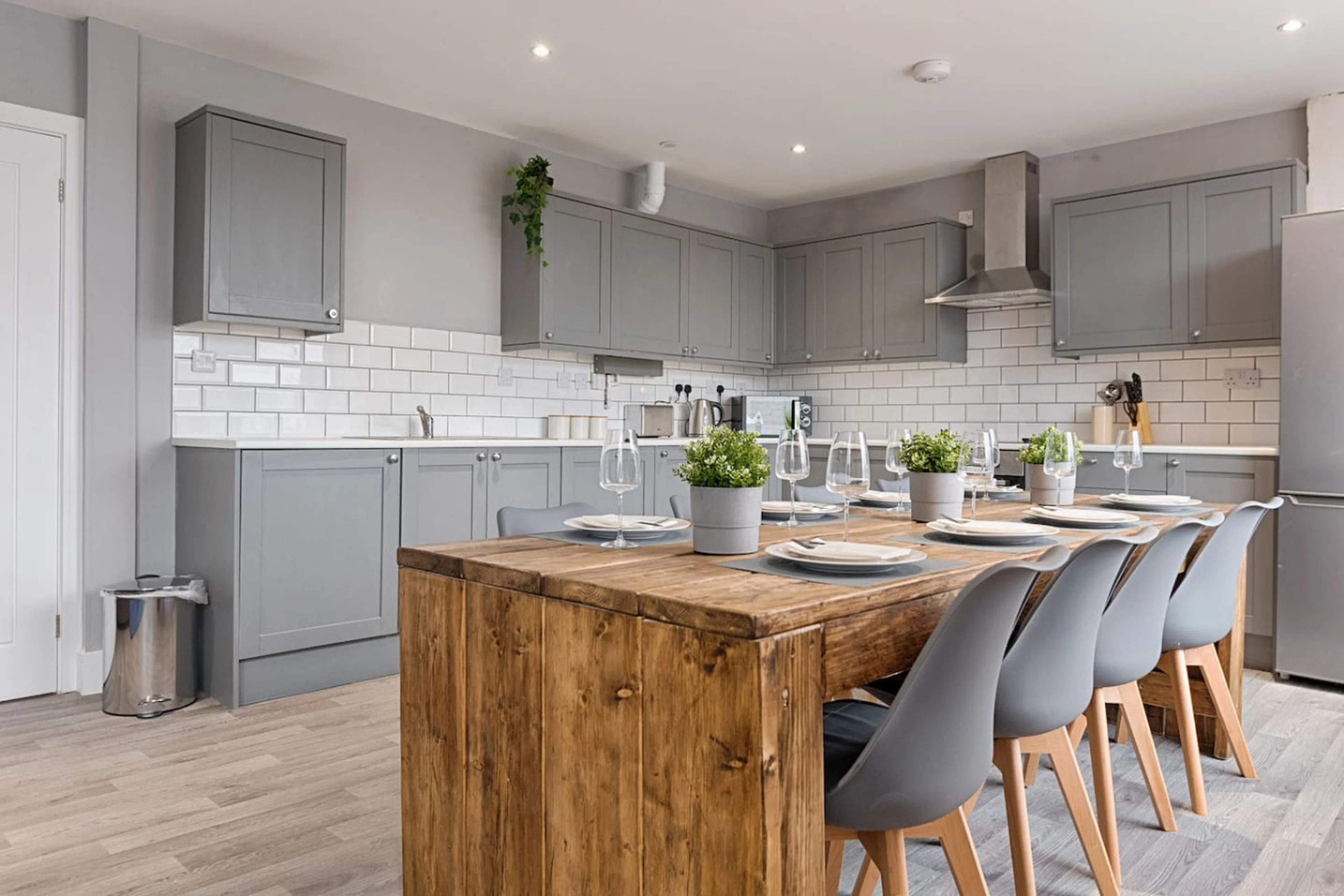 Murray Street Flat 3 - View 3