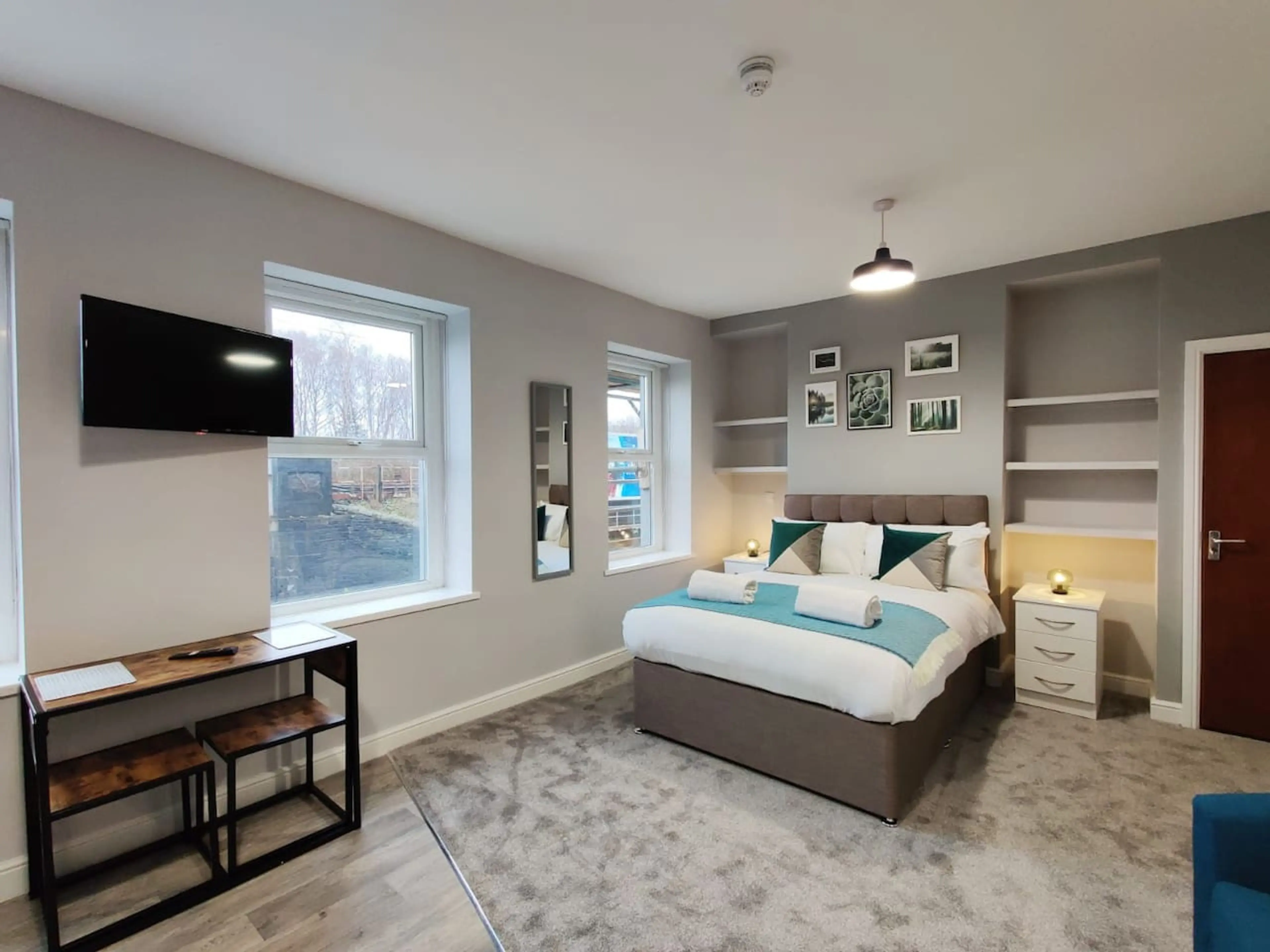 Studio 2 - 150 Neath Road - Image 10