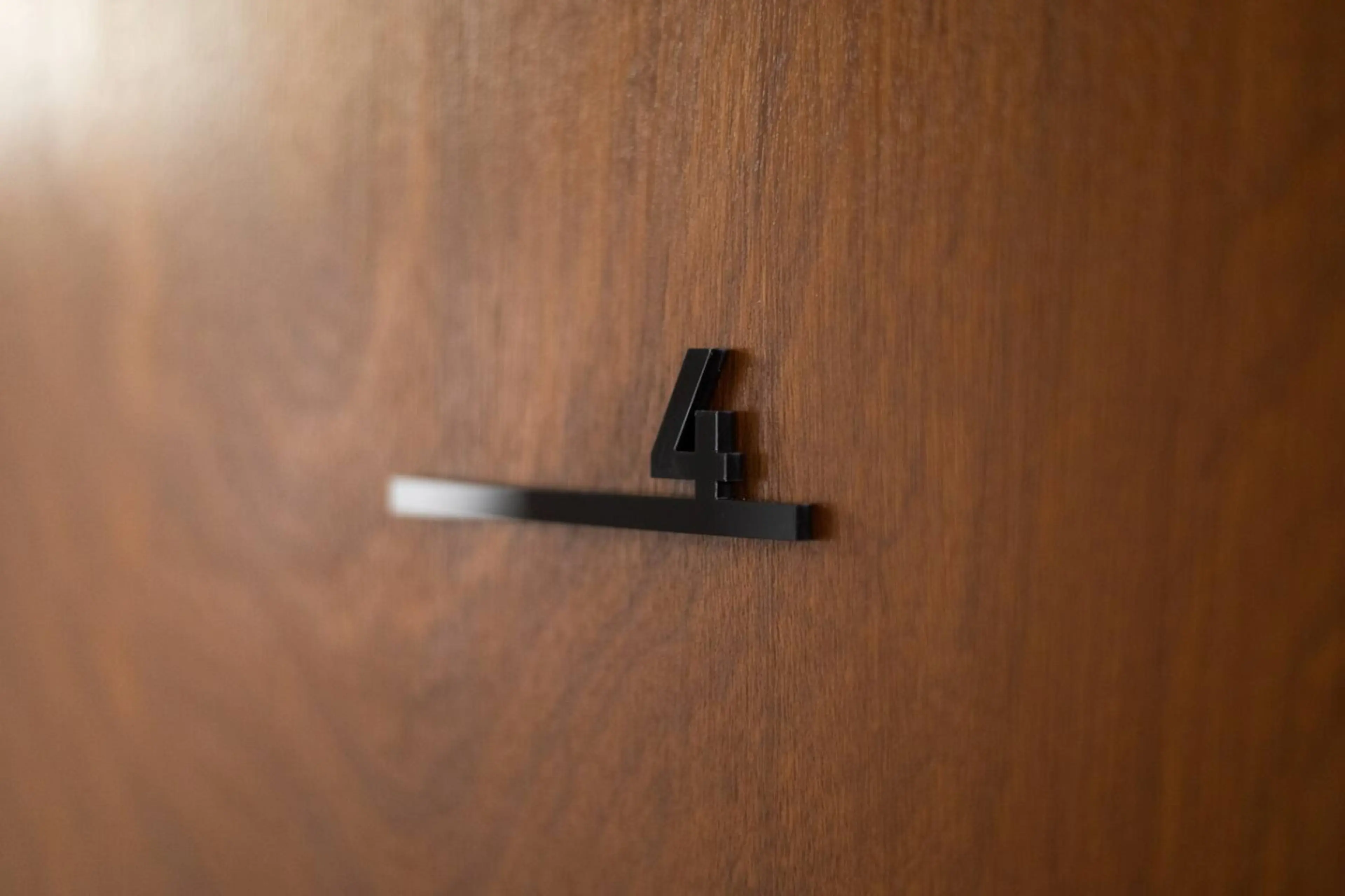 Studio 4 - 150 Neath Road - Image 17