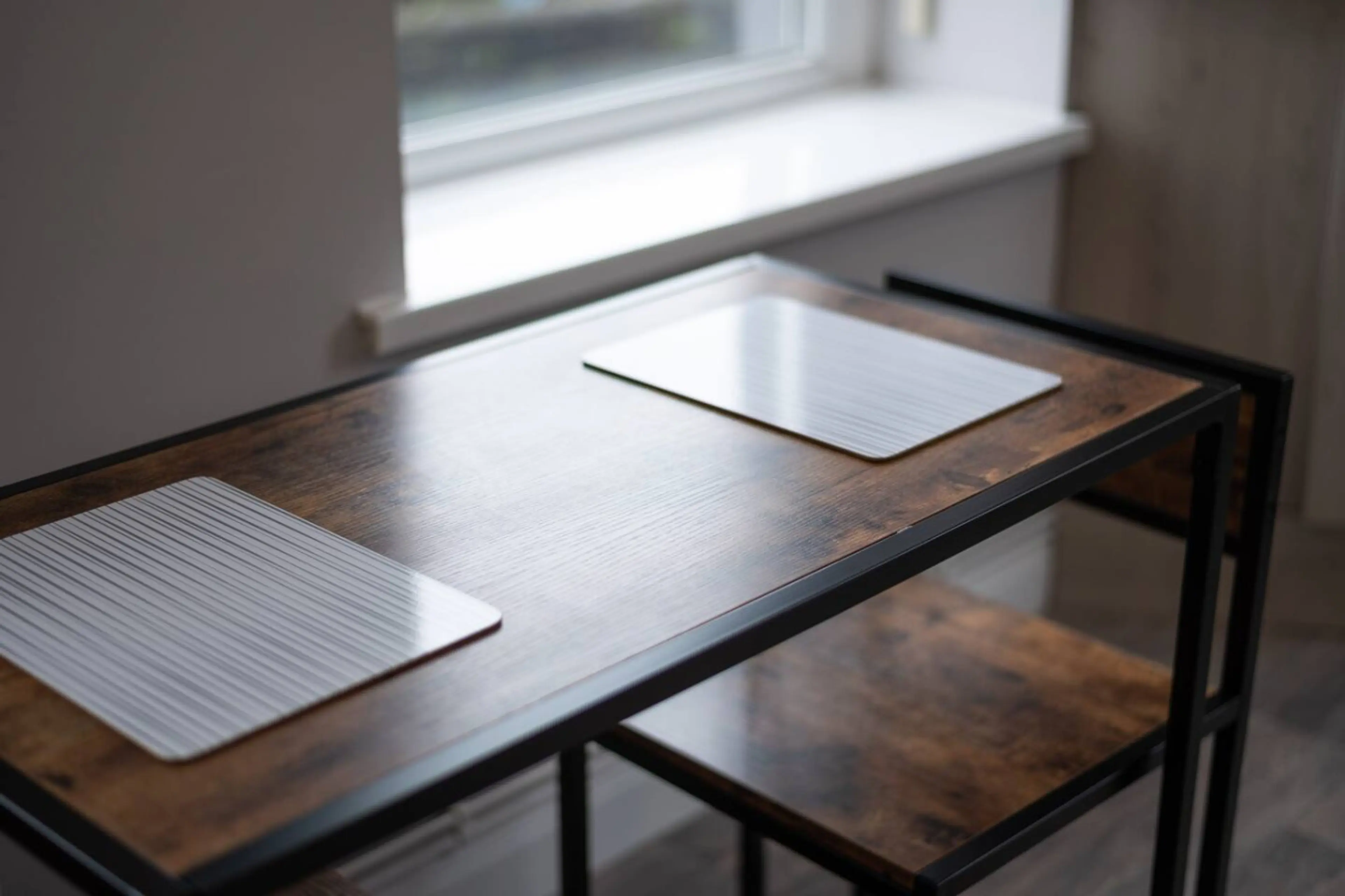 Studio 1 - 150 Neath Road - Image 11