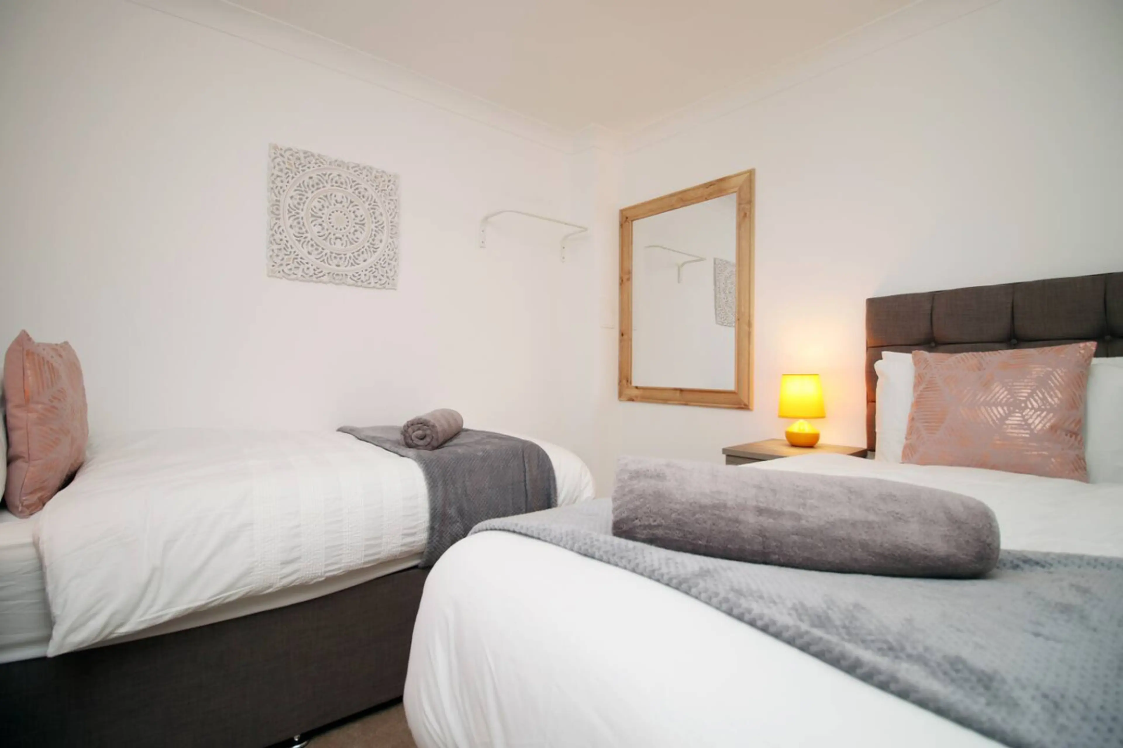 10 Mysydd Road - Image 32