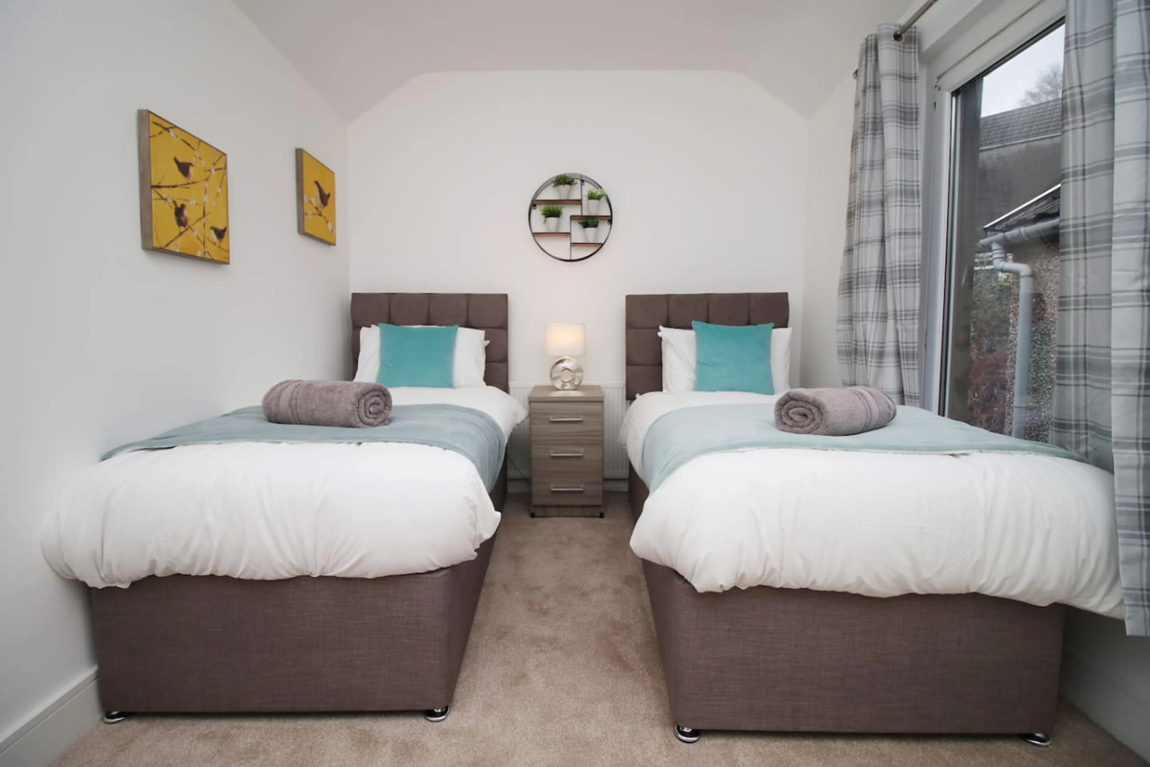 10 Mysydd Road - View 5