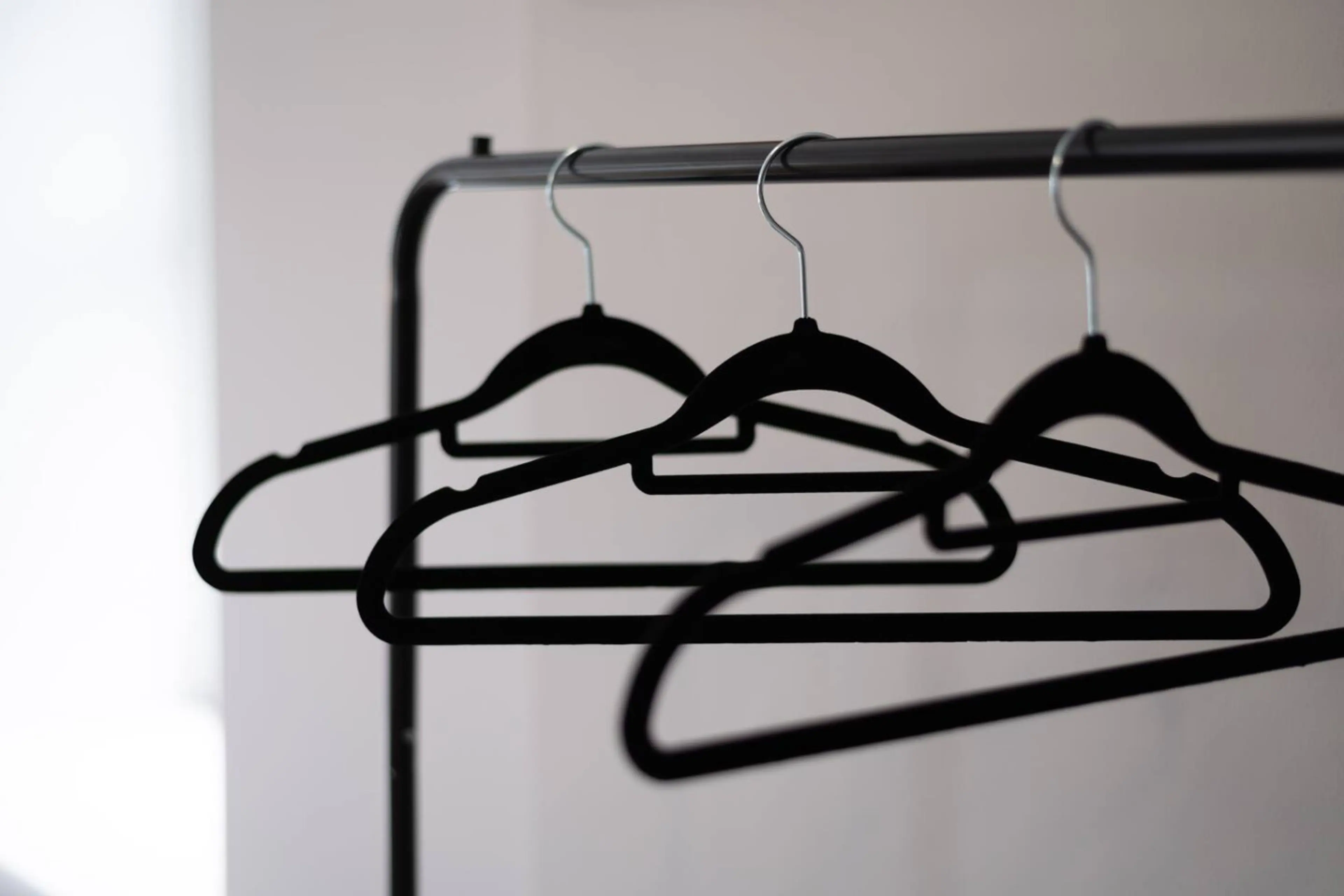 Studio 5 - 150 Neath Road - Image 18