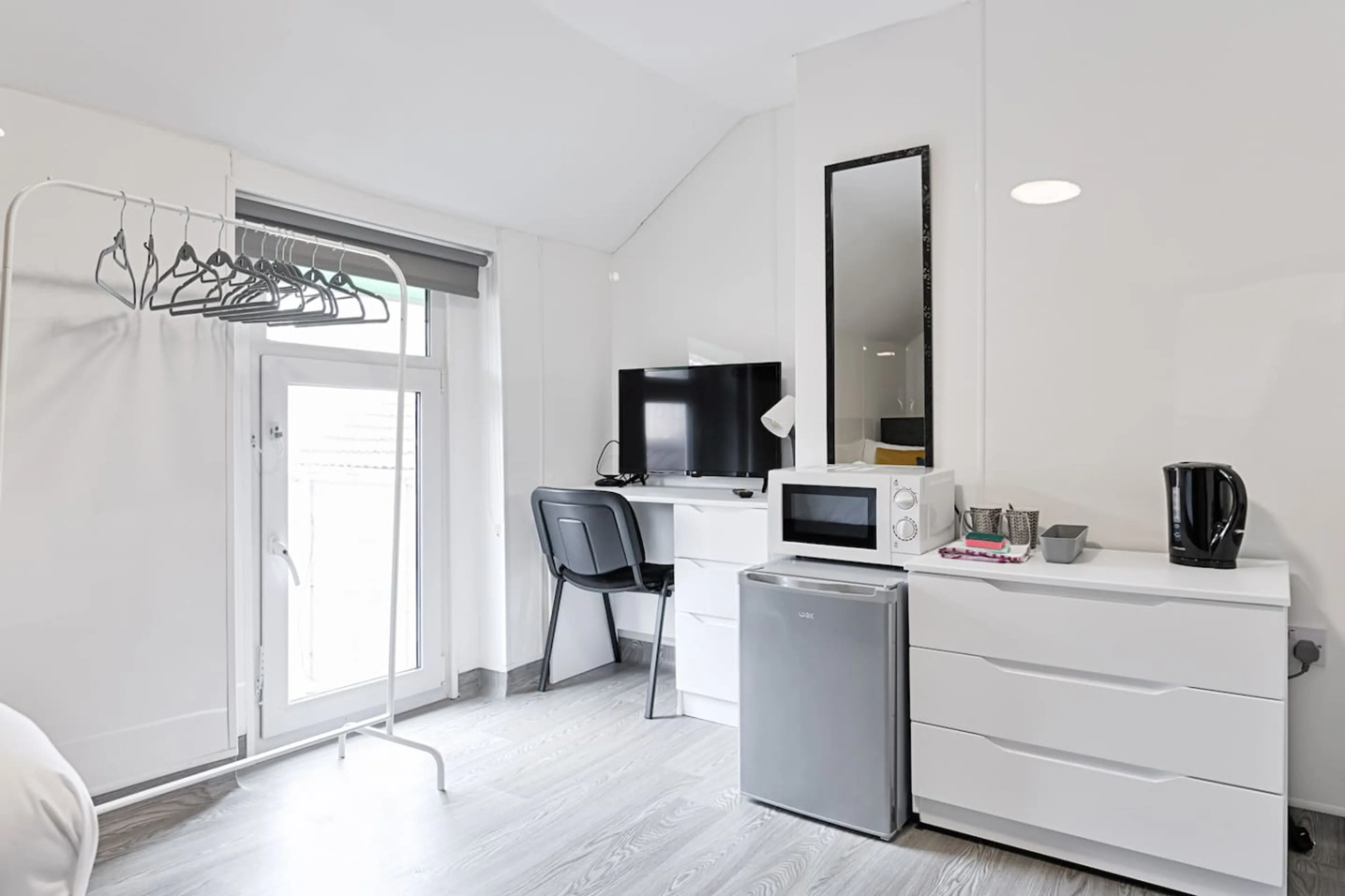 43A Osterley Street - Room 6 - View 3