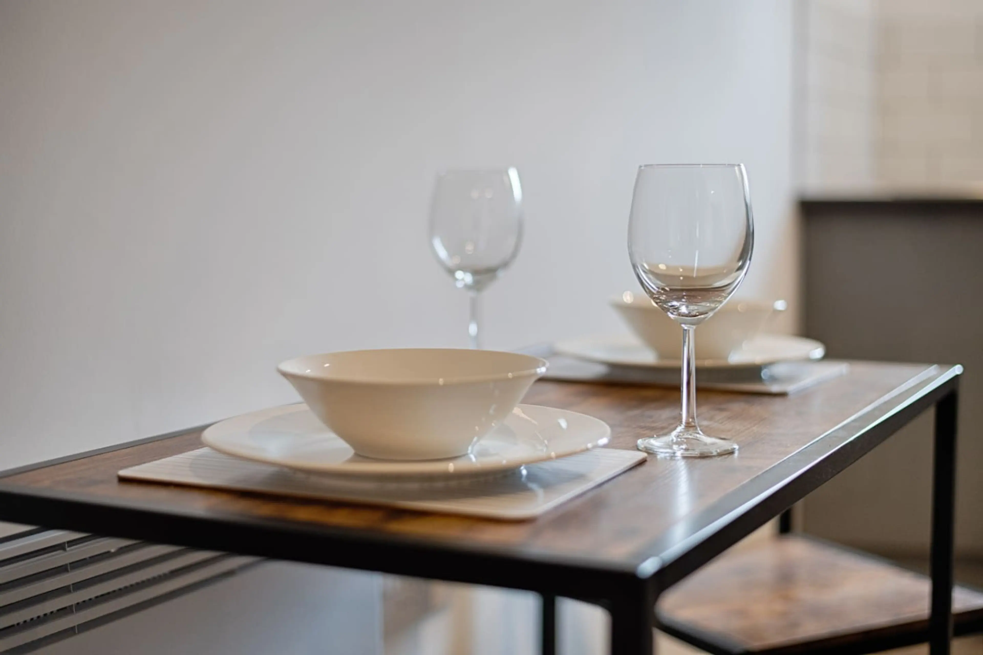 Studio 9 - 150 Neath Road - Image 8