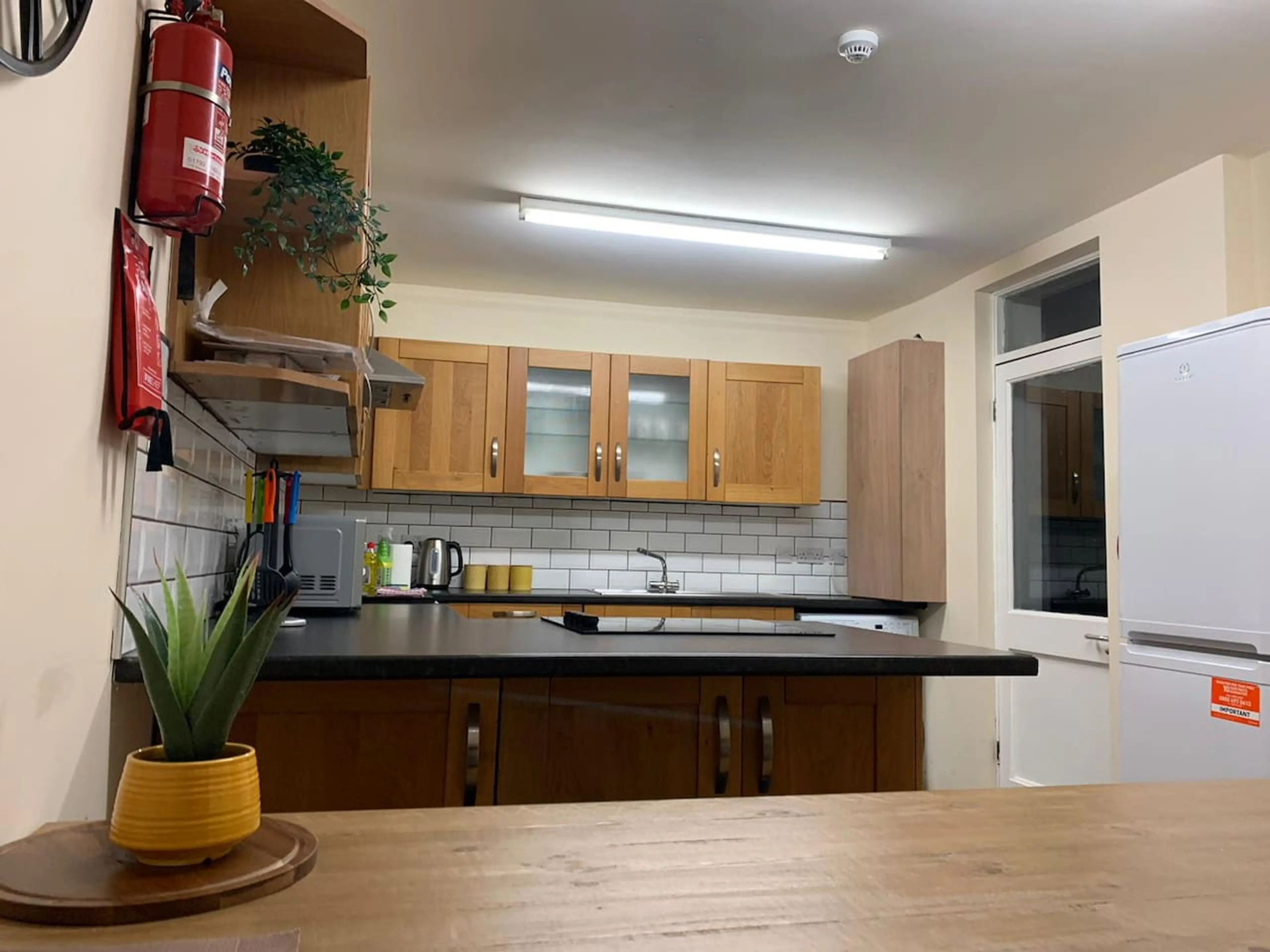 123 King Edward's Road - Image 22