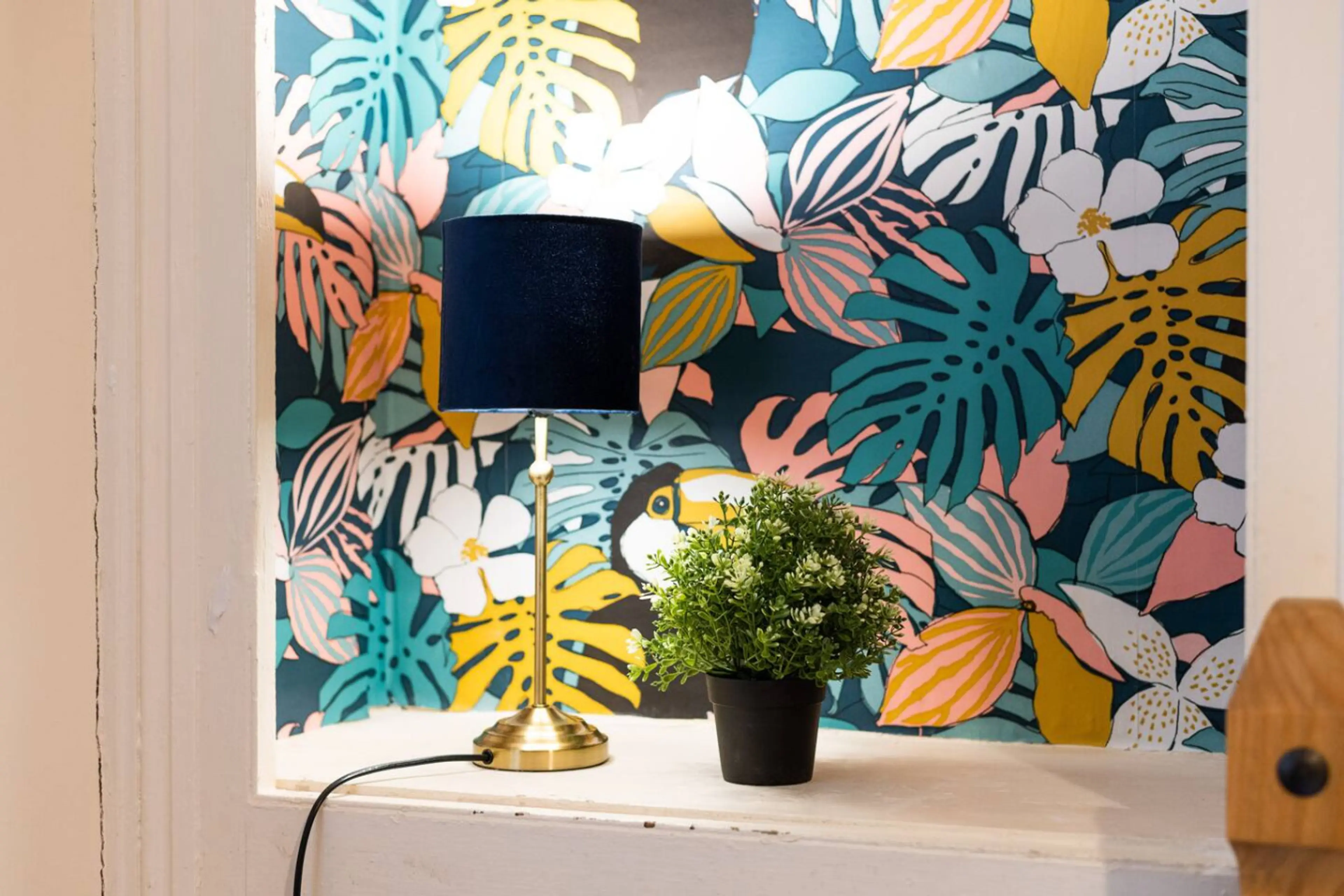 123 King Edward's Road - Image 1