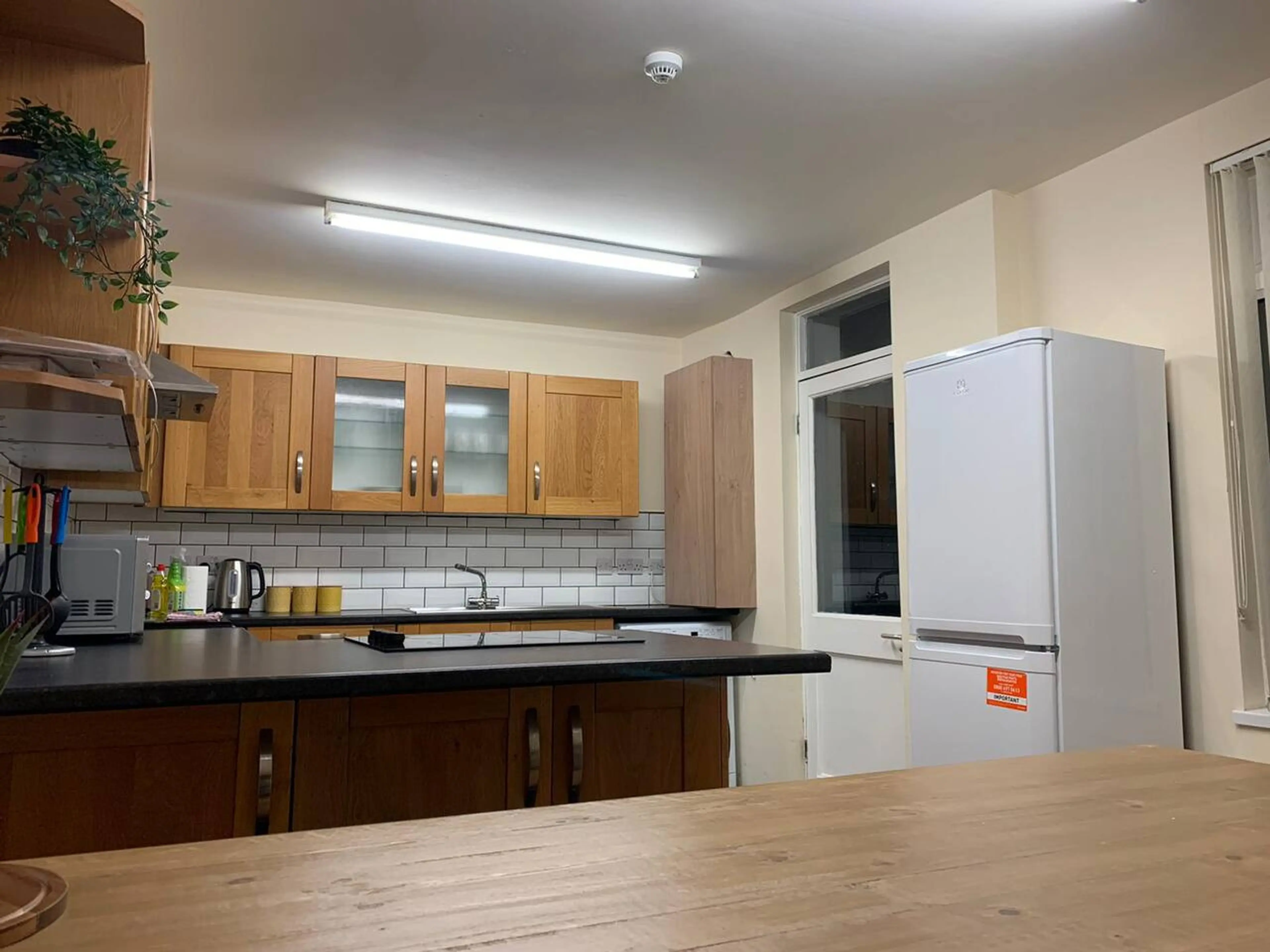 123 King Edward's Road - Image 23