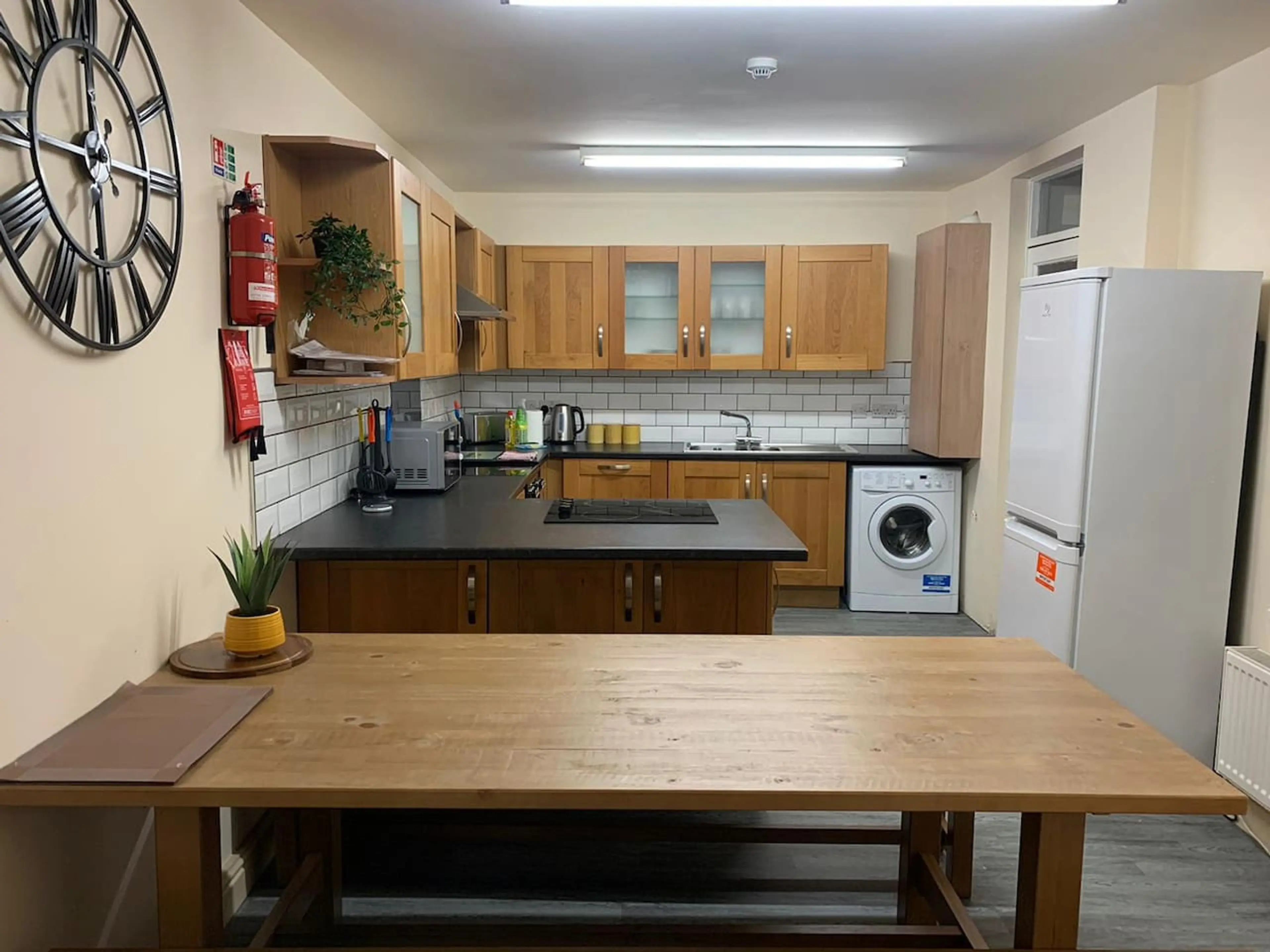 123 King Edward's Road - Image 16