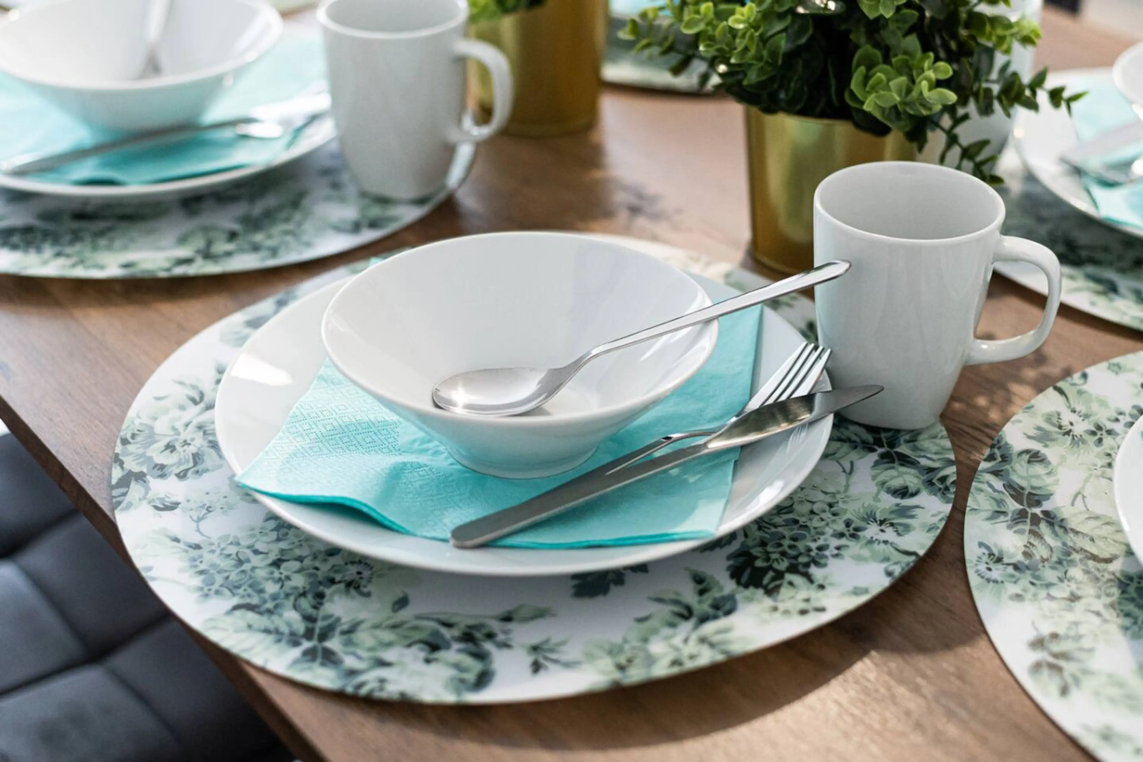 2 Tirpenry Street - Image 5