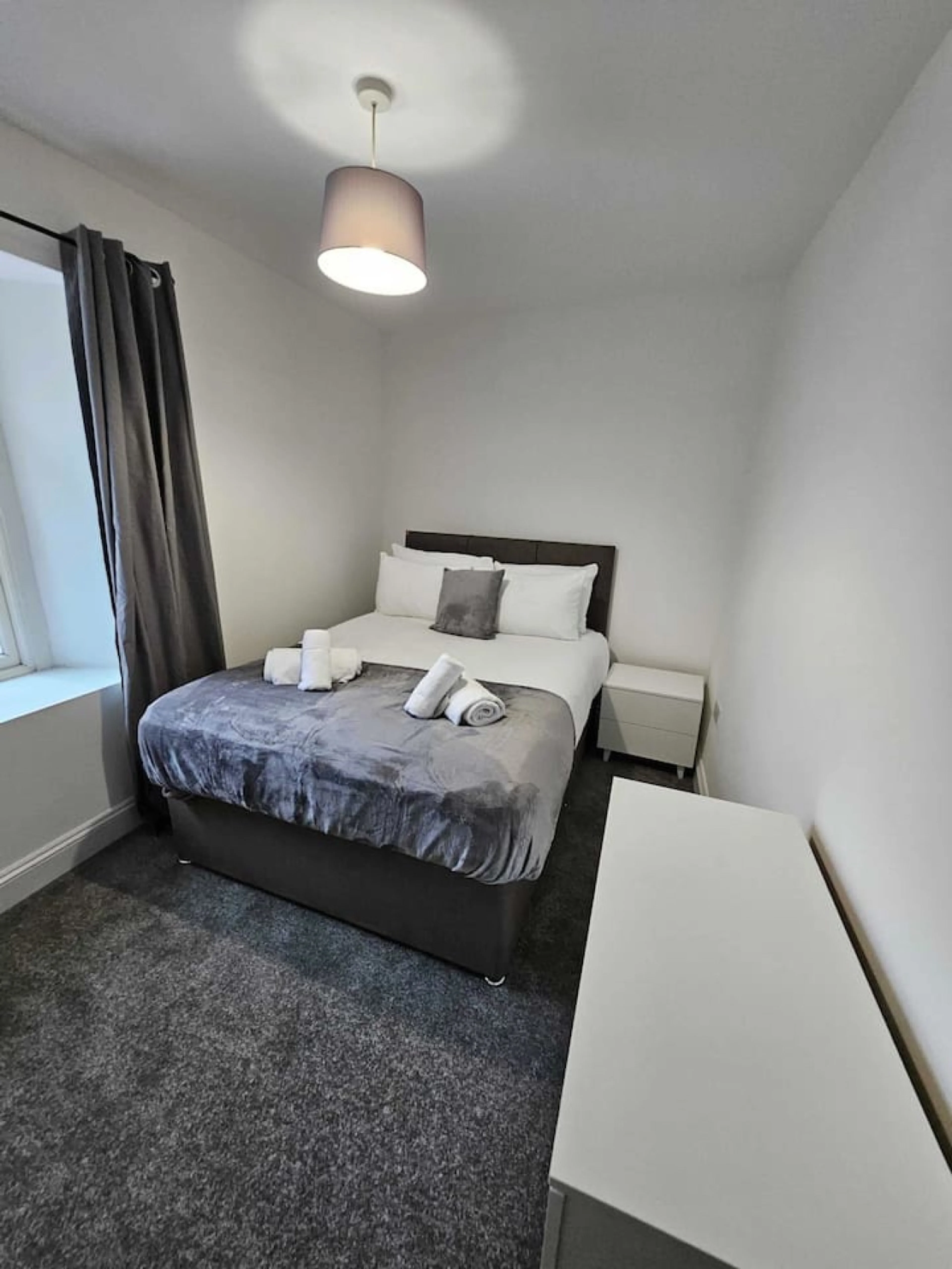 11 Croft - Room 4 - Main view