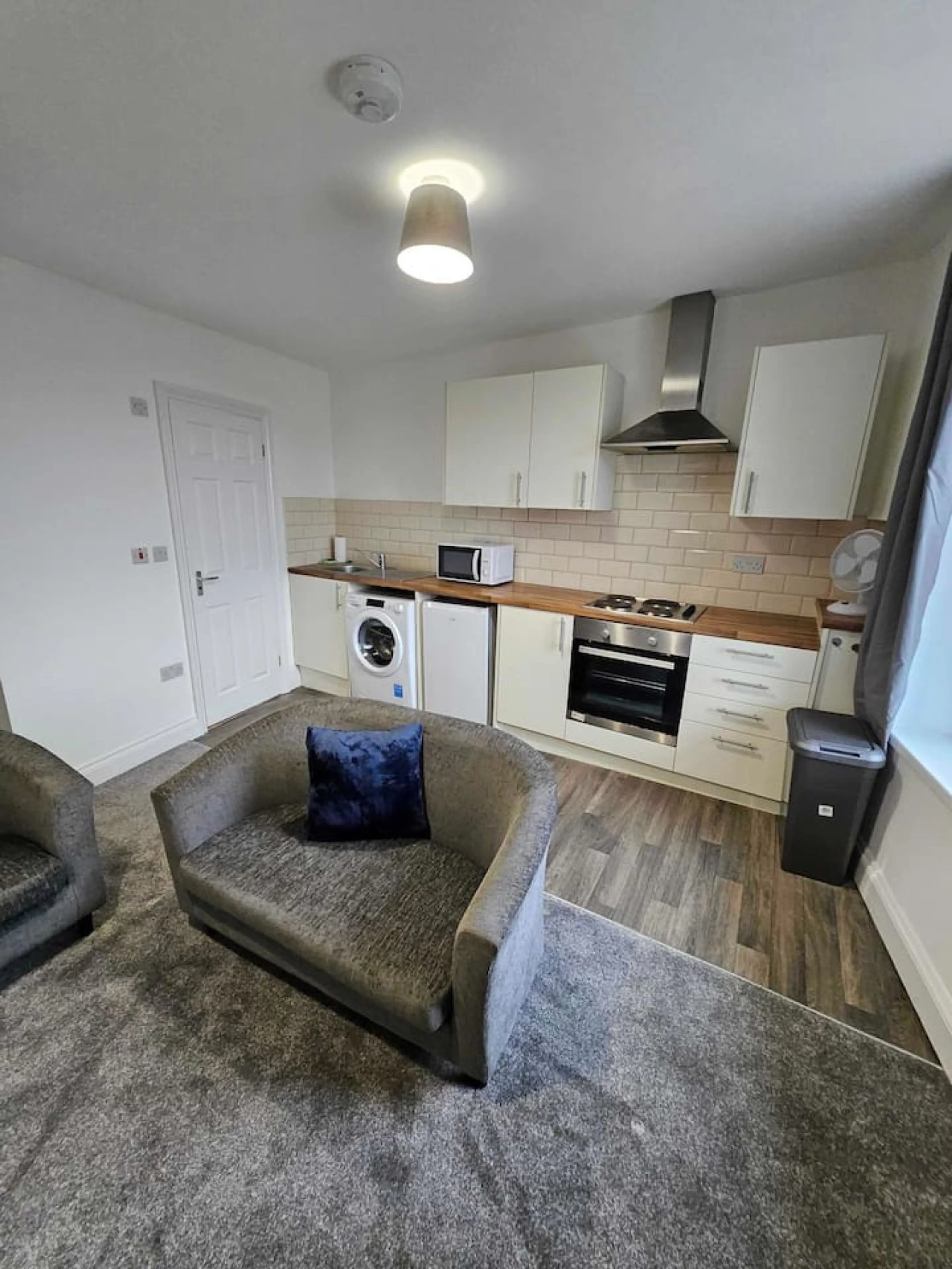 11 Croft - Room 4 - Image 3