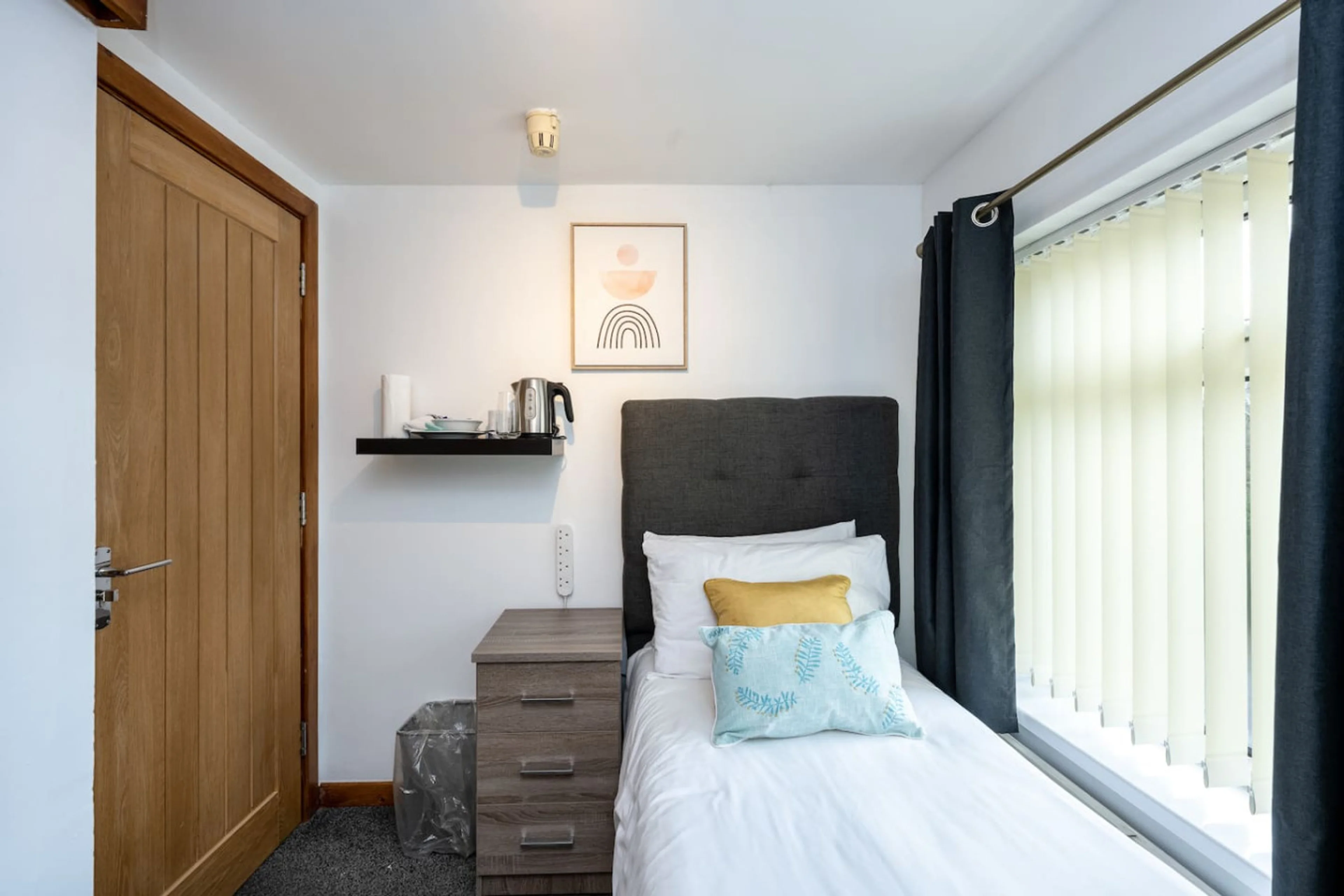 The New Lodge - Room 1 - View 2