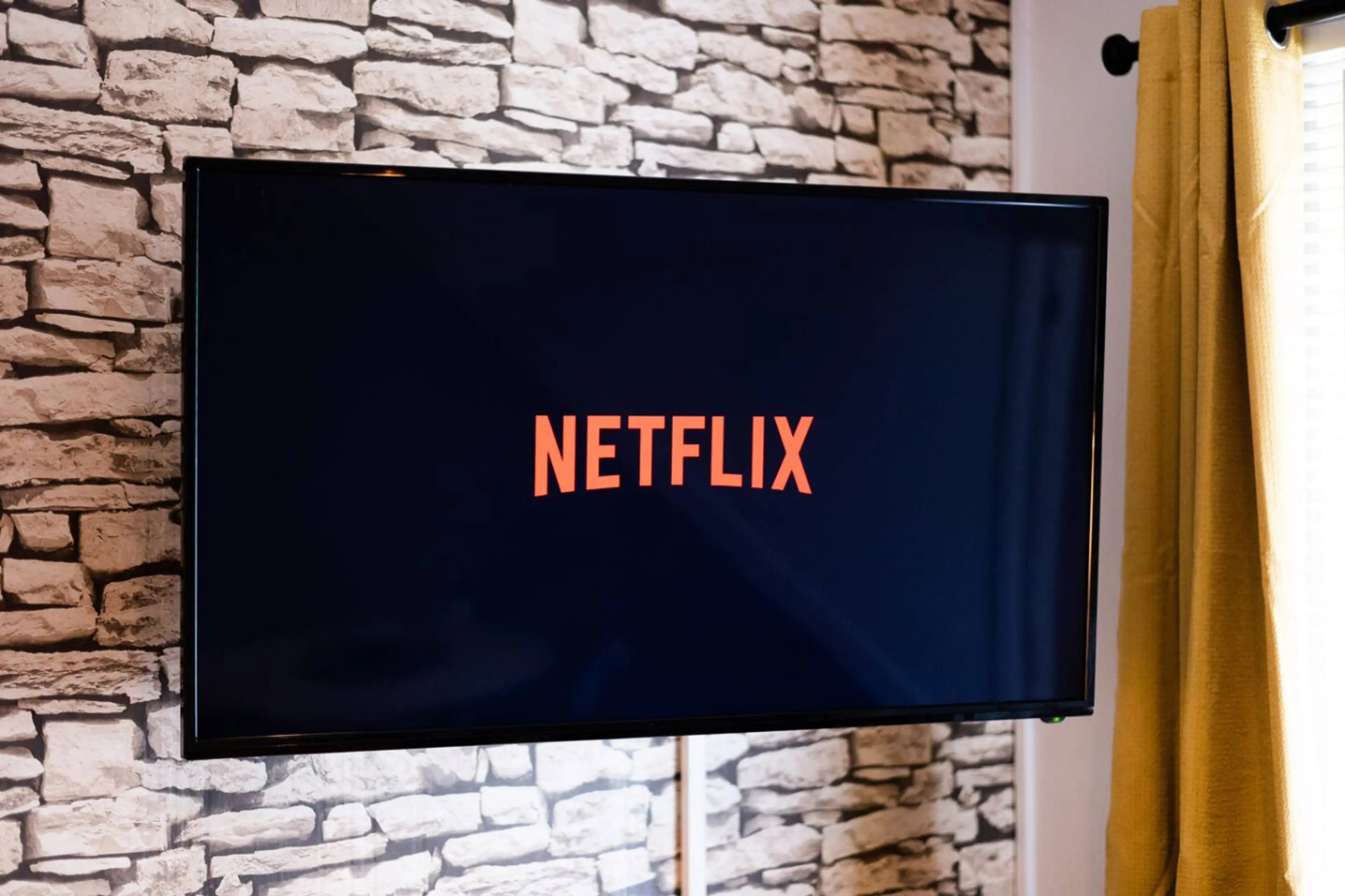 37 Crymlyn Street - Image 11