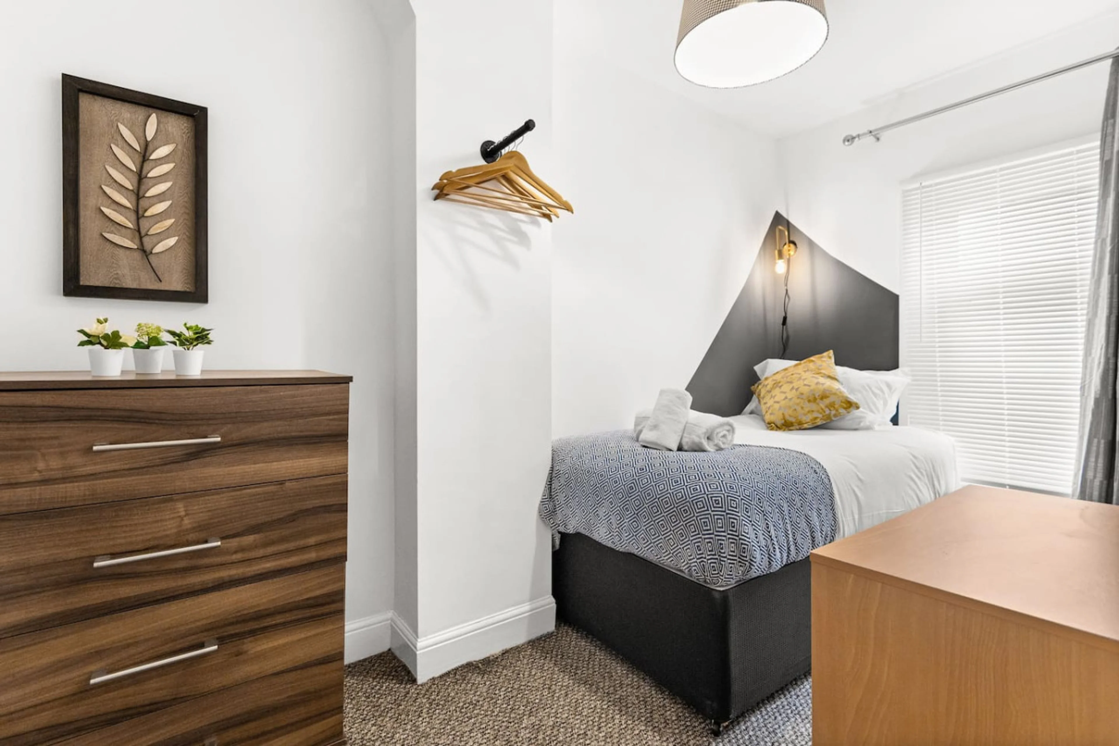 3 Rock Terrace - View 2