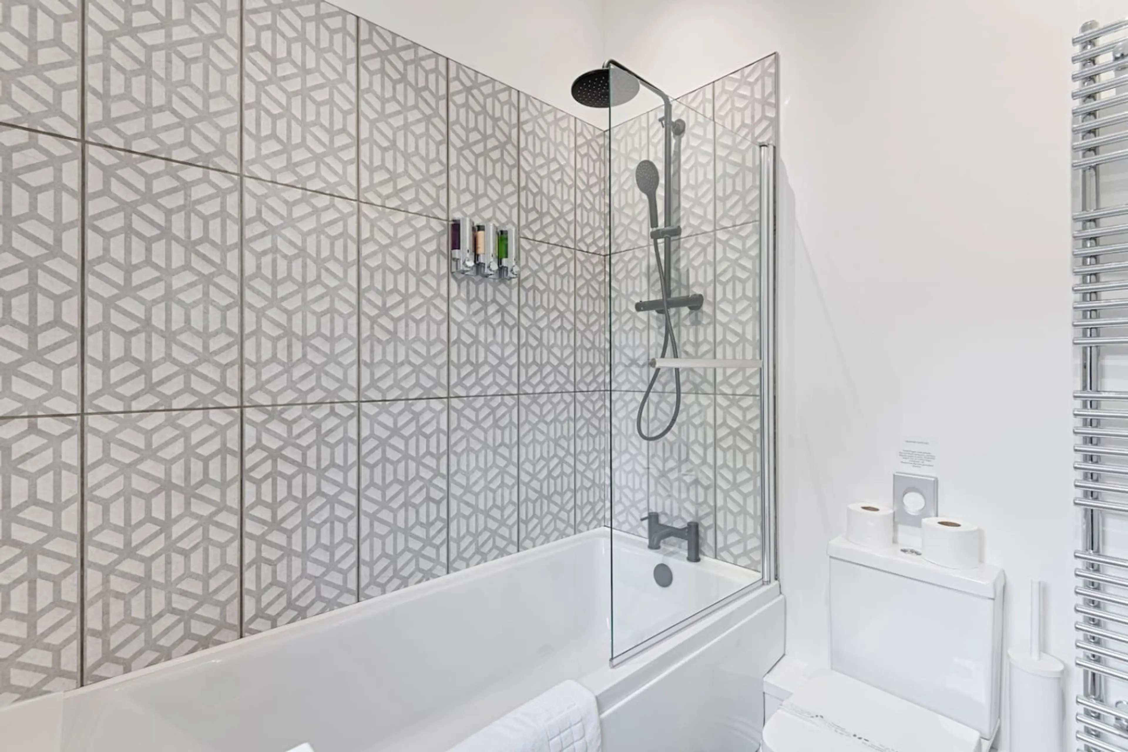 54 Caemawr Road - Image 25