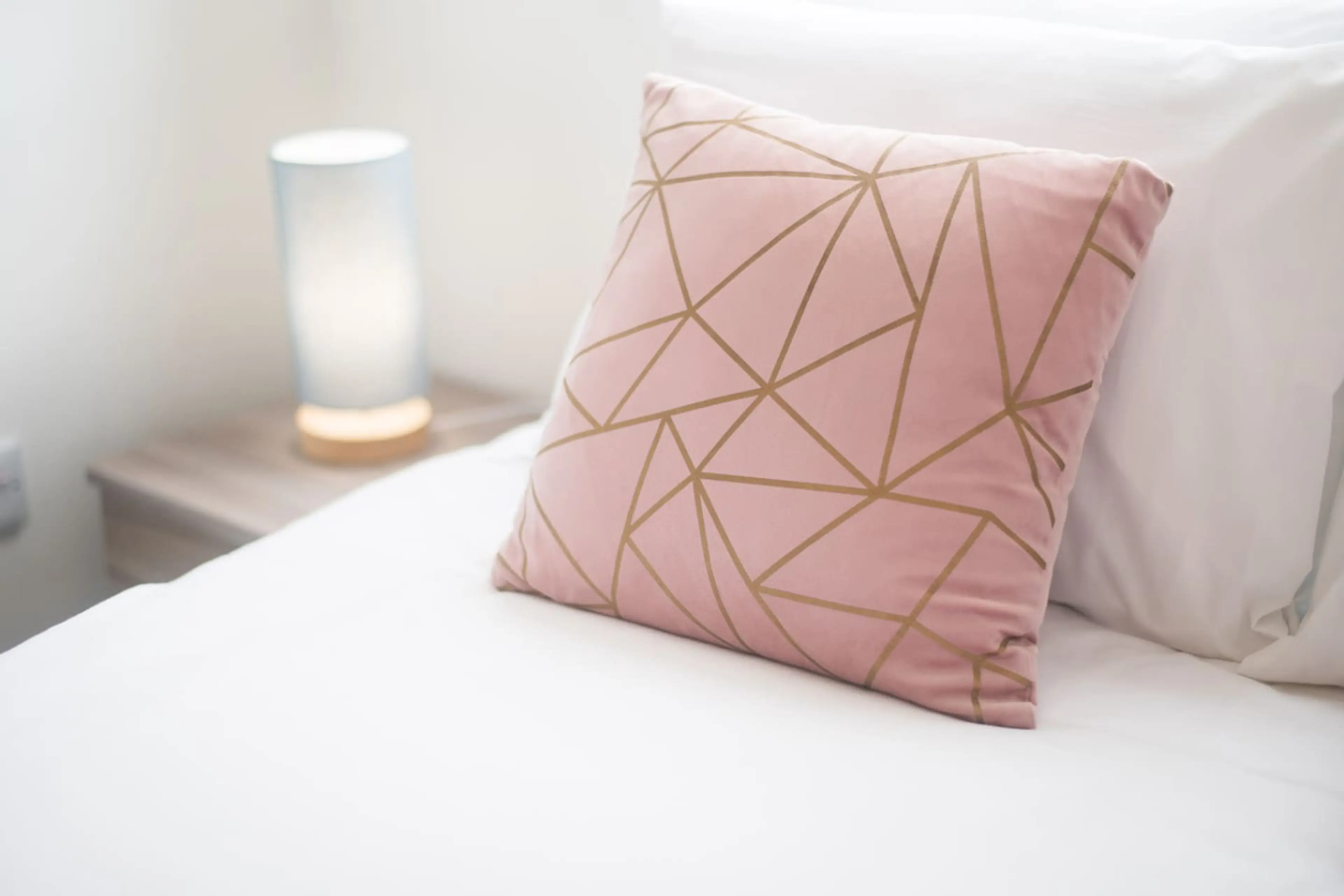 Flat 10 - 150 Neath Road - Image 7