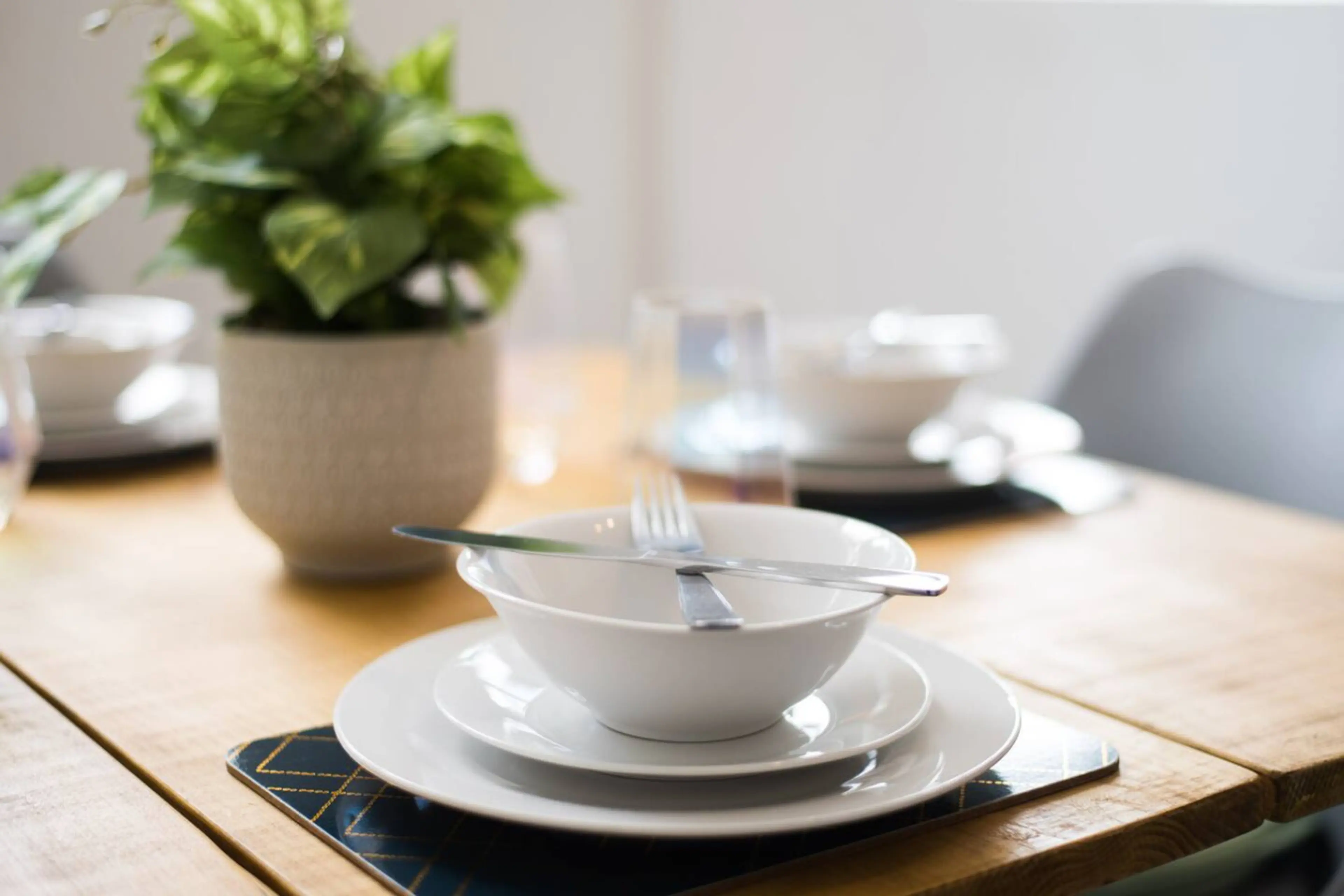 Flat 10 - 150 Neath Road - Image 38