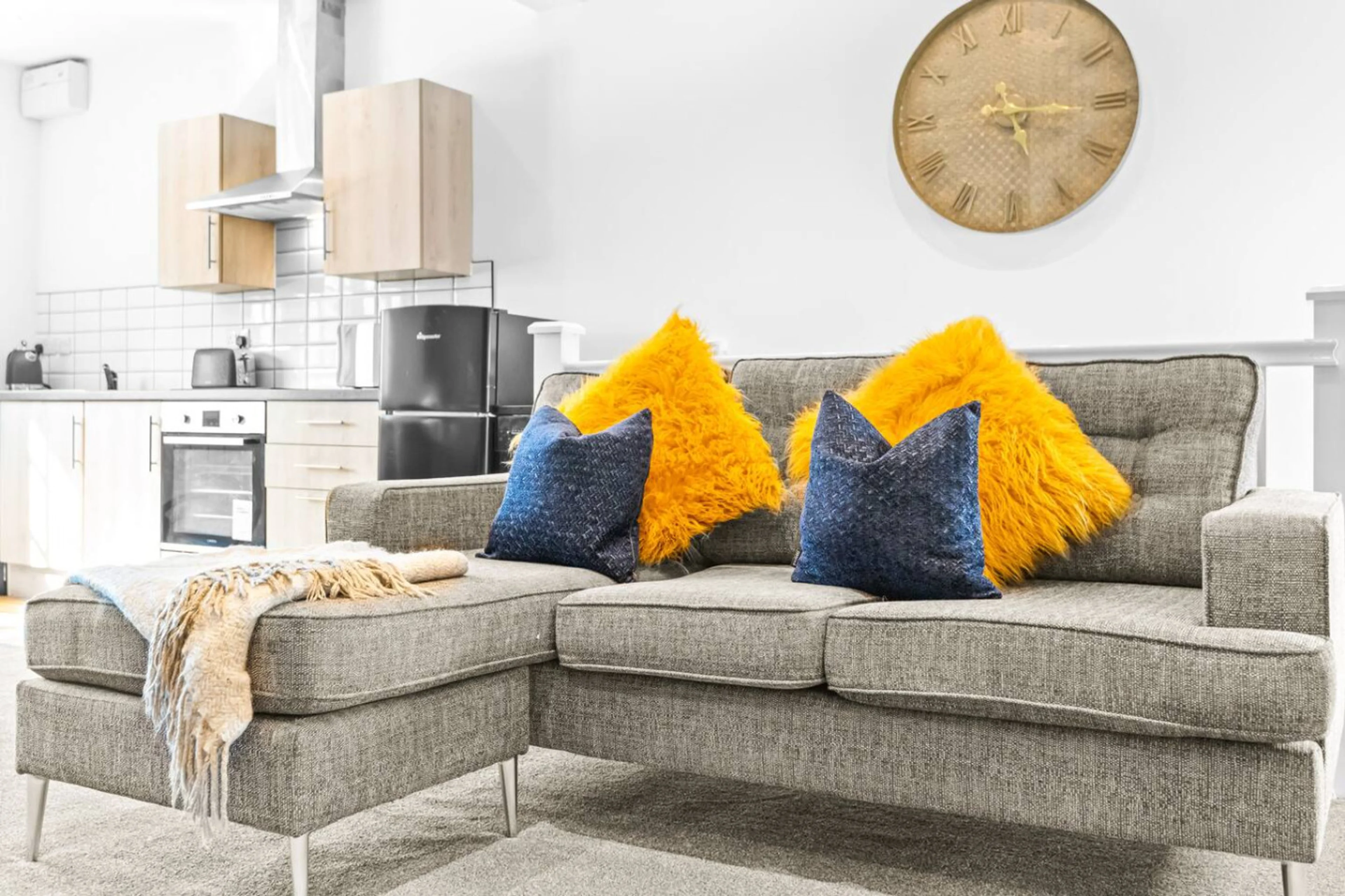 3a Woodfield Street - Main view