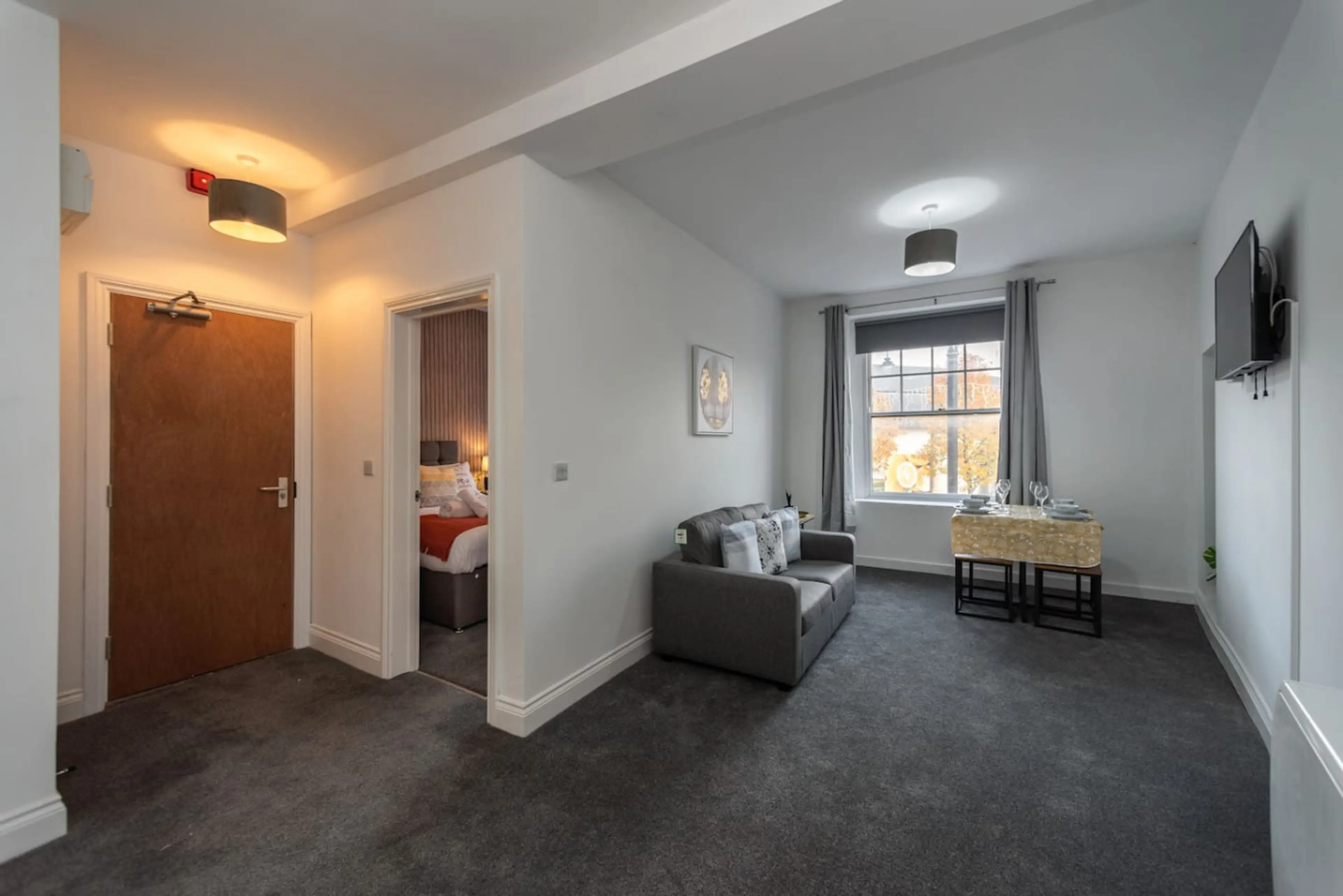 11 Croft - Room 2 - Image 12