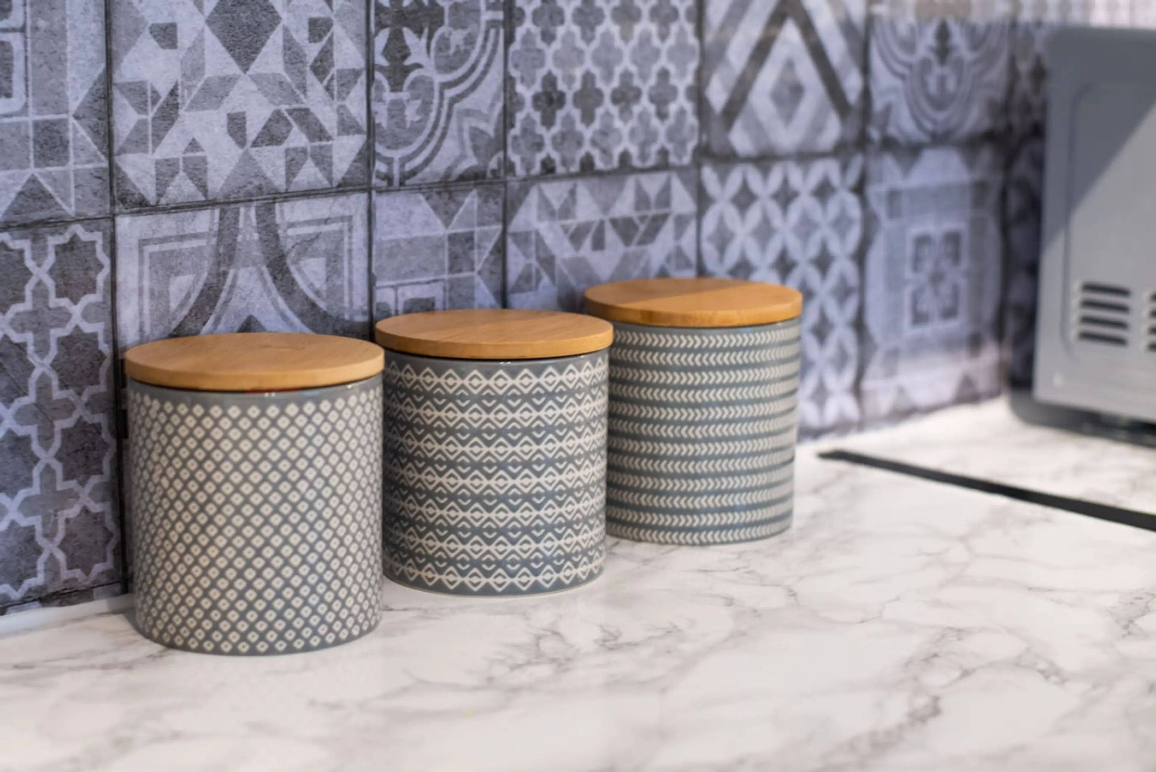 53 NorthHill Rd - Image 30