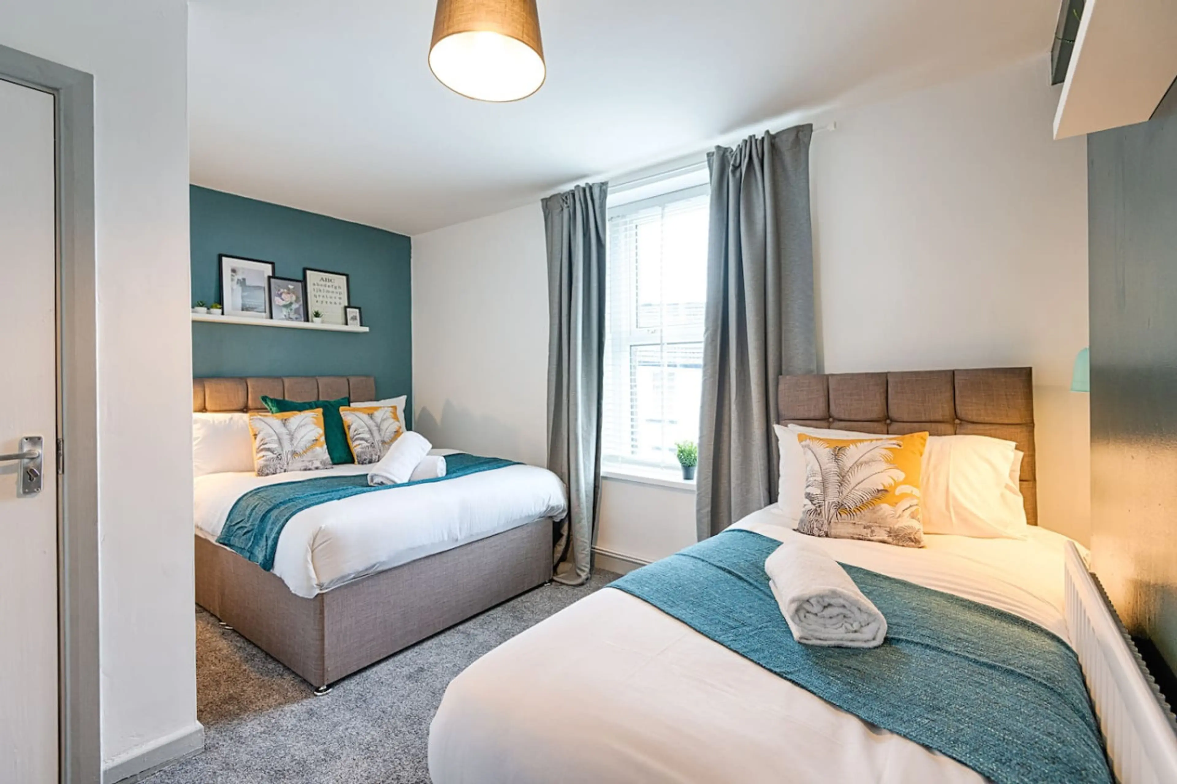 53 NorthHill Rd - Image 36