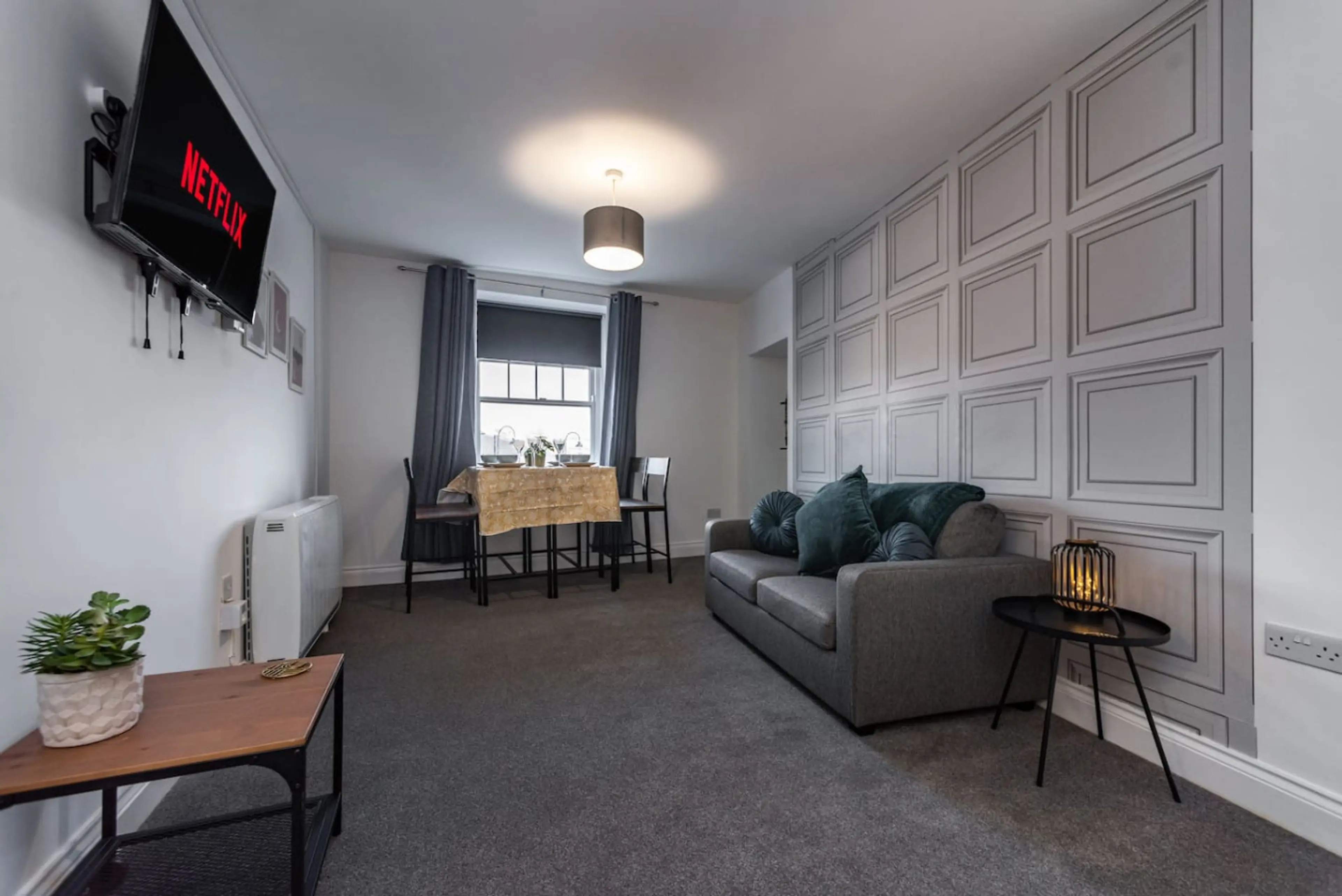 11 Croft - Room 5 - Image 2