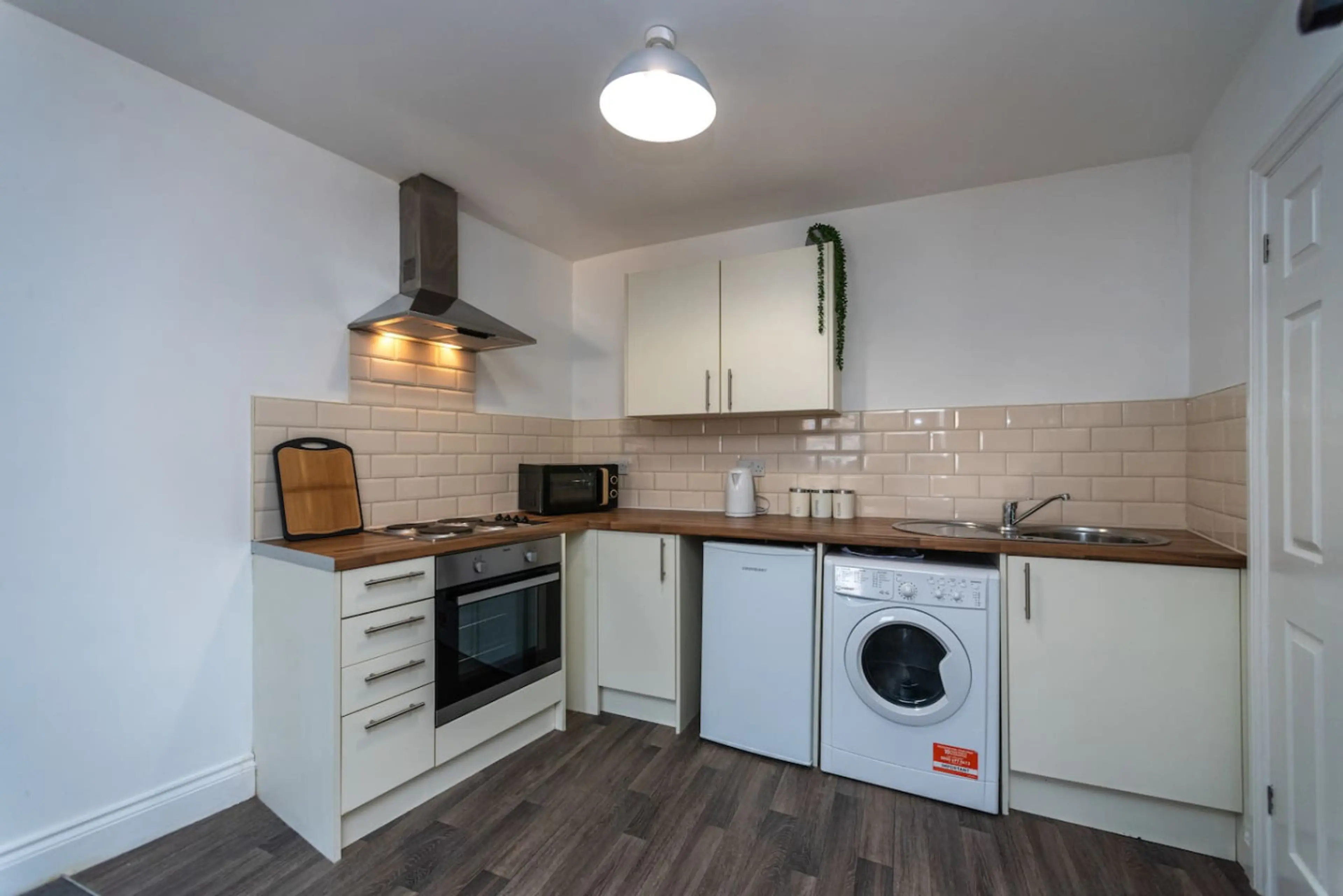 11 Croft - Room 5 - Image 15