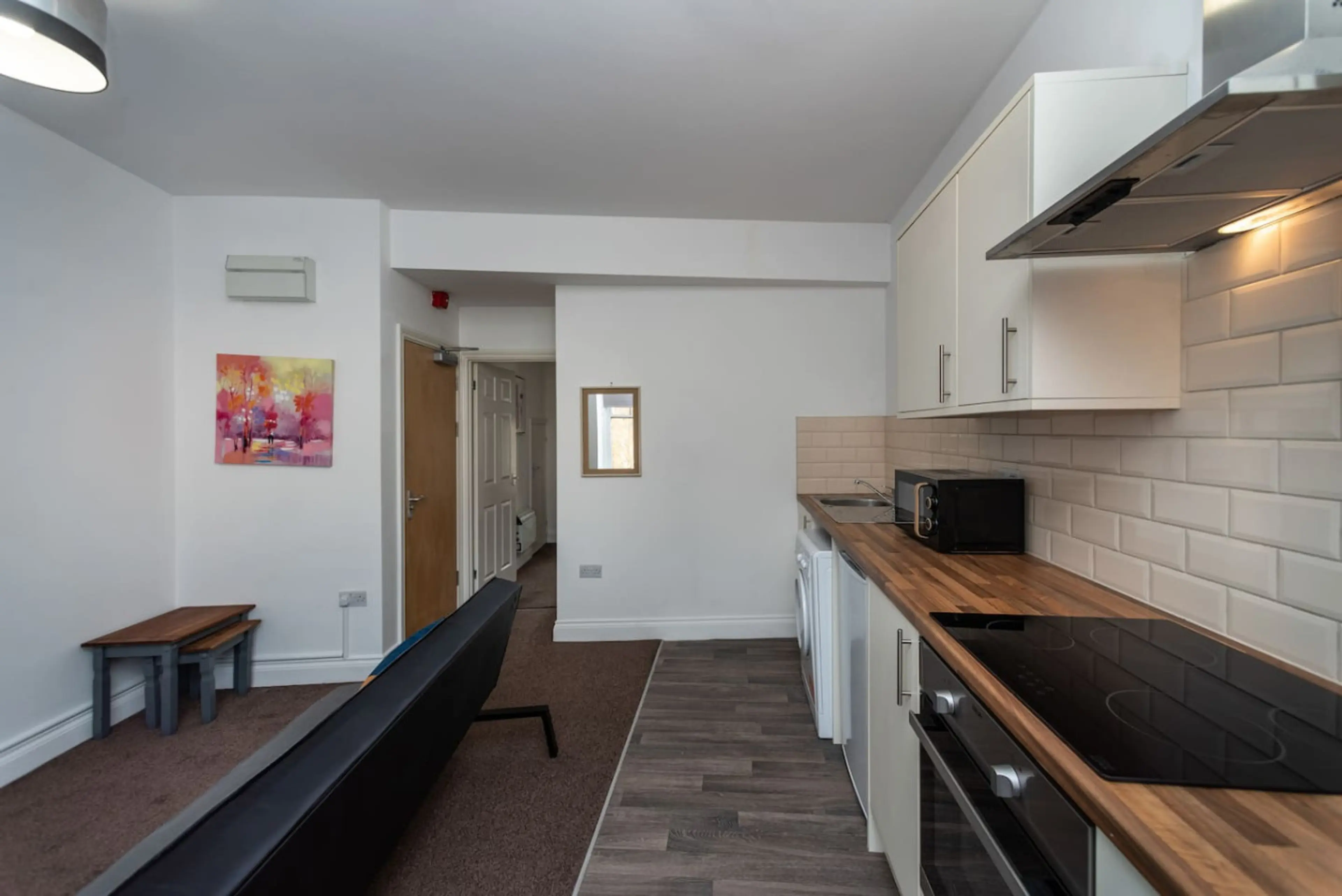 11 Croft - Room 1 - Image 17