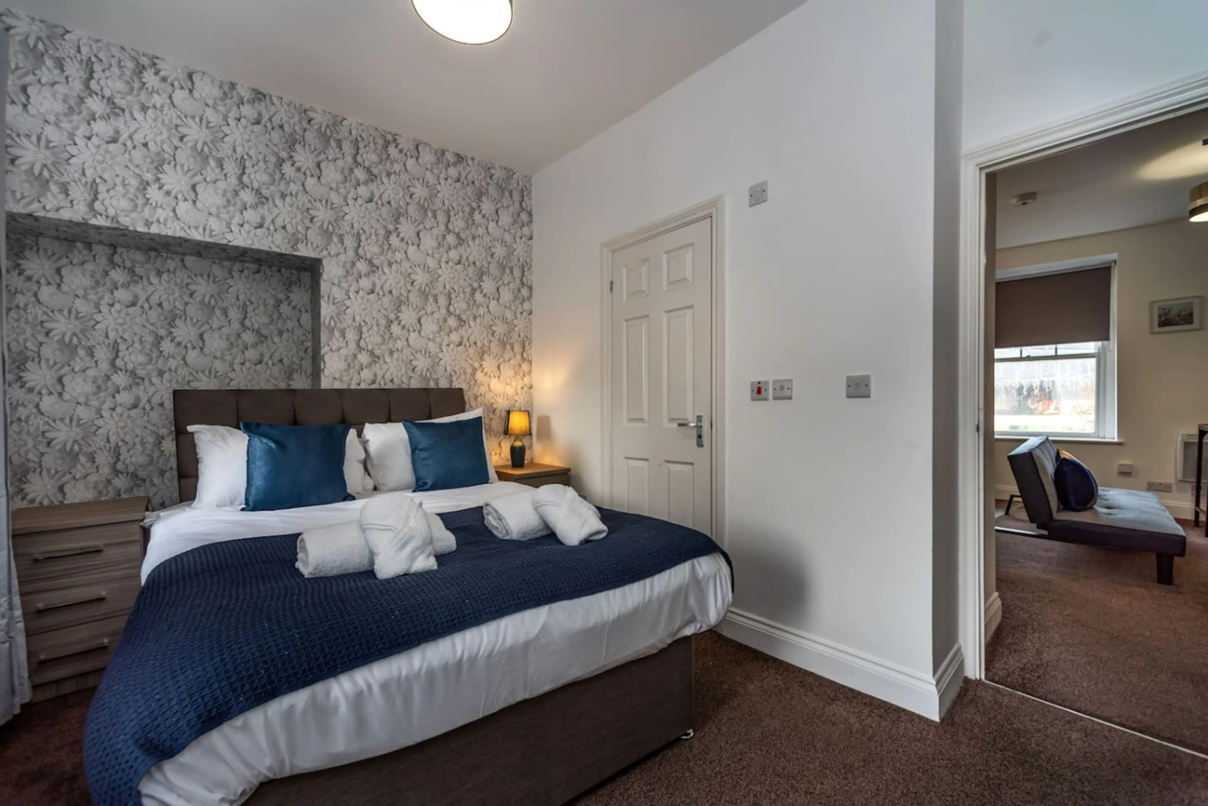 11 Croft - Room 1 - Image 10