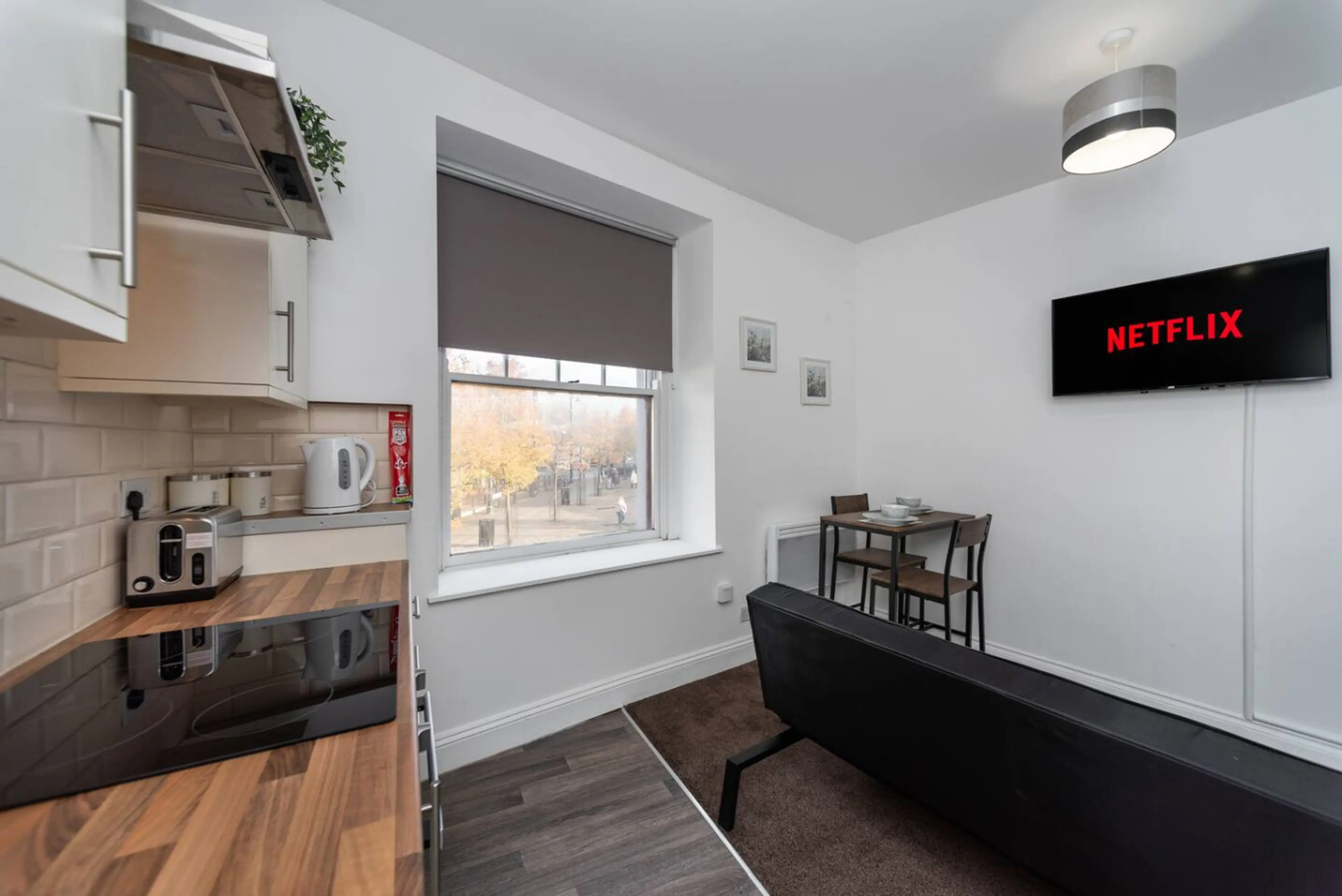 11 Croft - Room 1 - Image 15