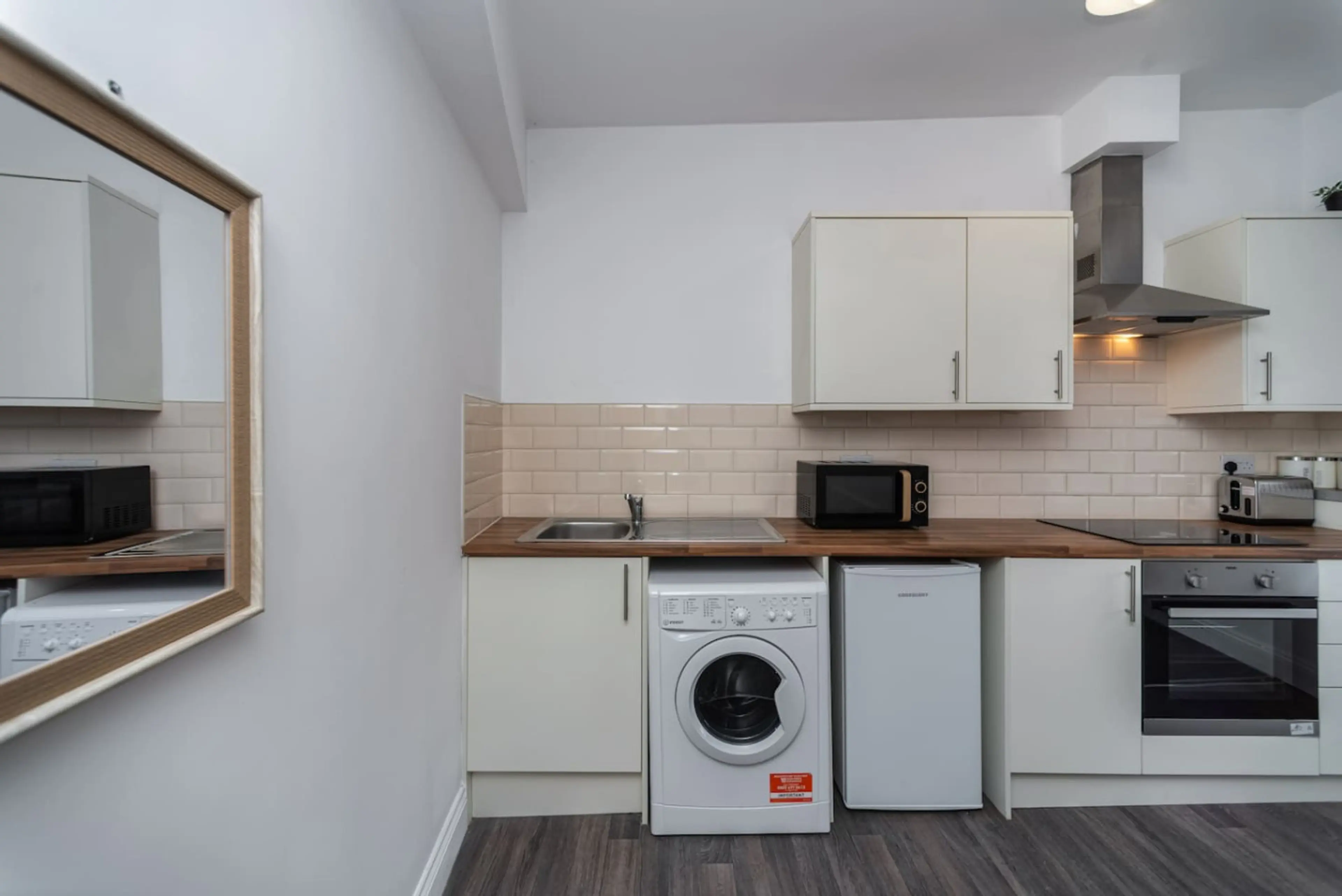 11 Croft - Room 1 - Image 11