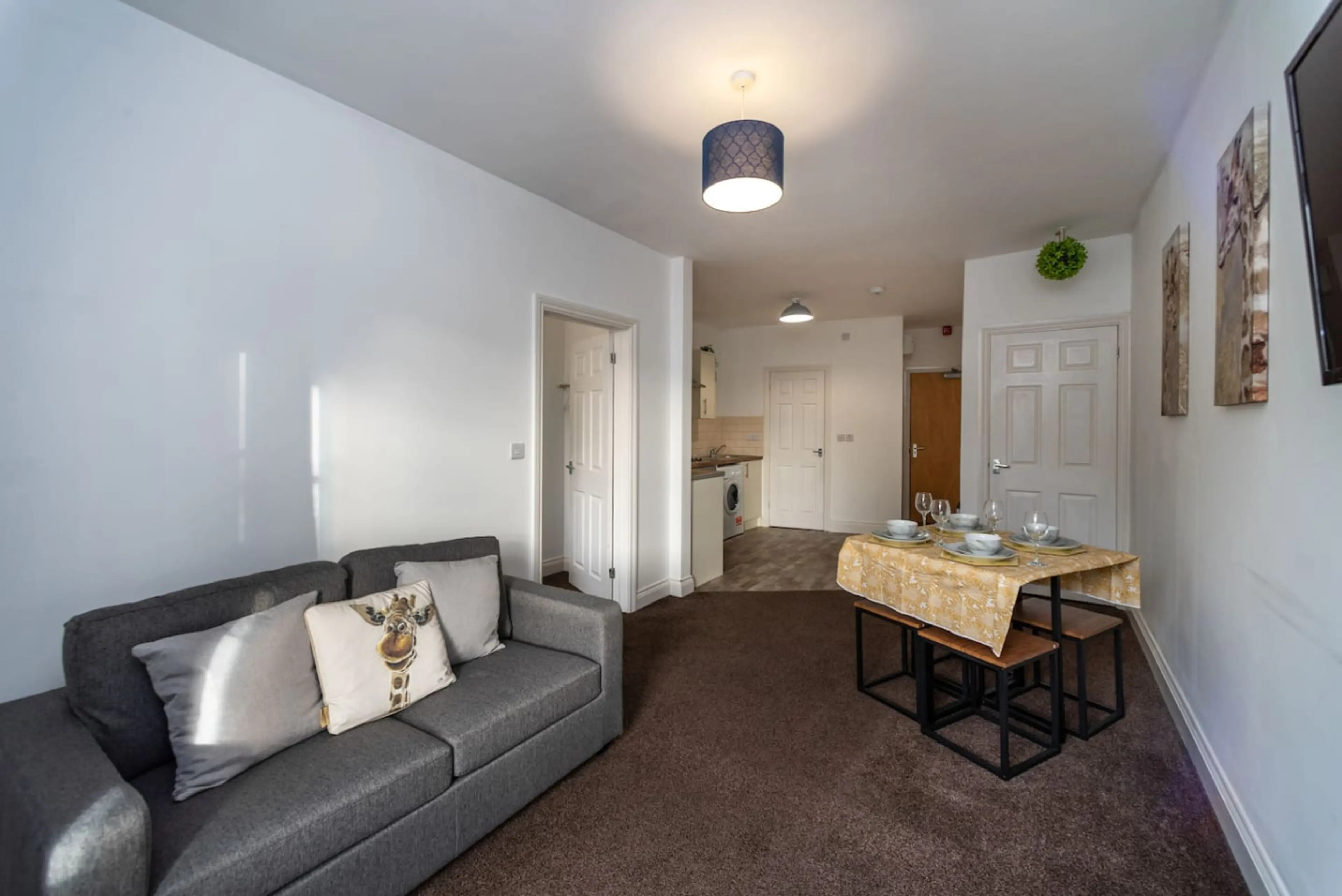 11 Croft - Room 3 - Image 18